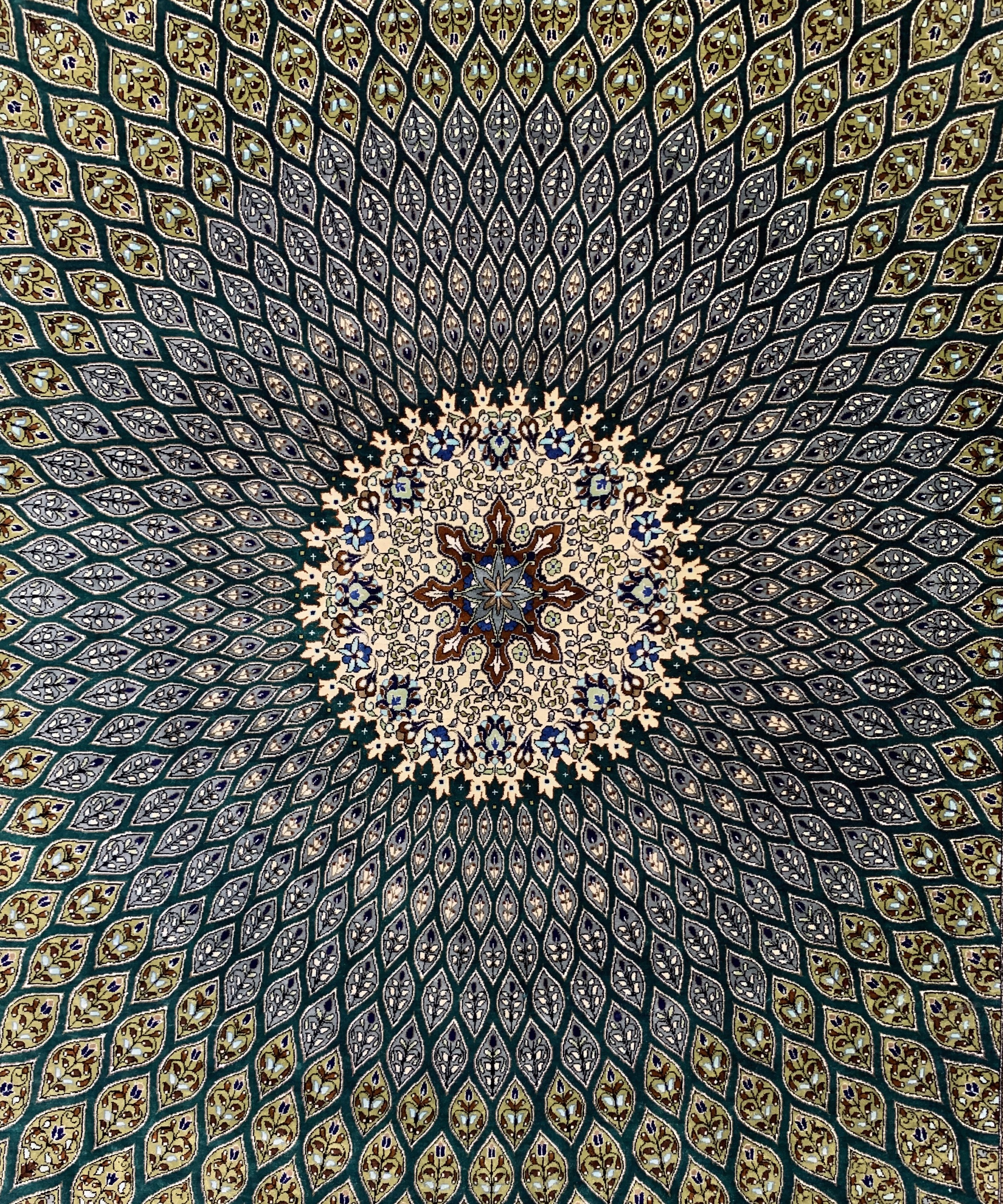 Detail c: Ghom Seide fein, Persien, signiert(Wafaie),Ende 20.Jhd, reine Naturseide, ca. 202 x 130 cm, ca. 1,0 Mio. Kn/qm, EHZ: 1
