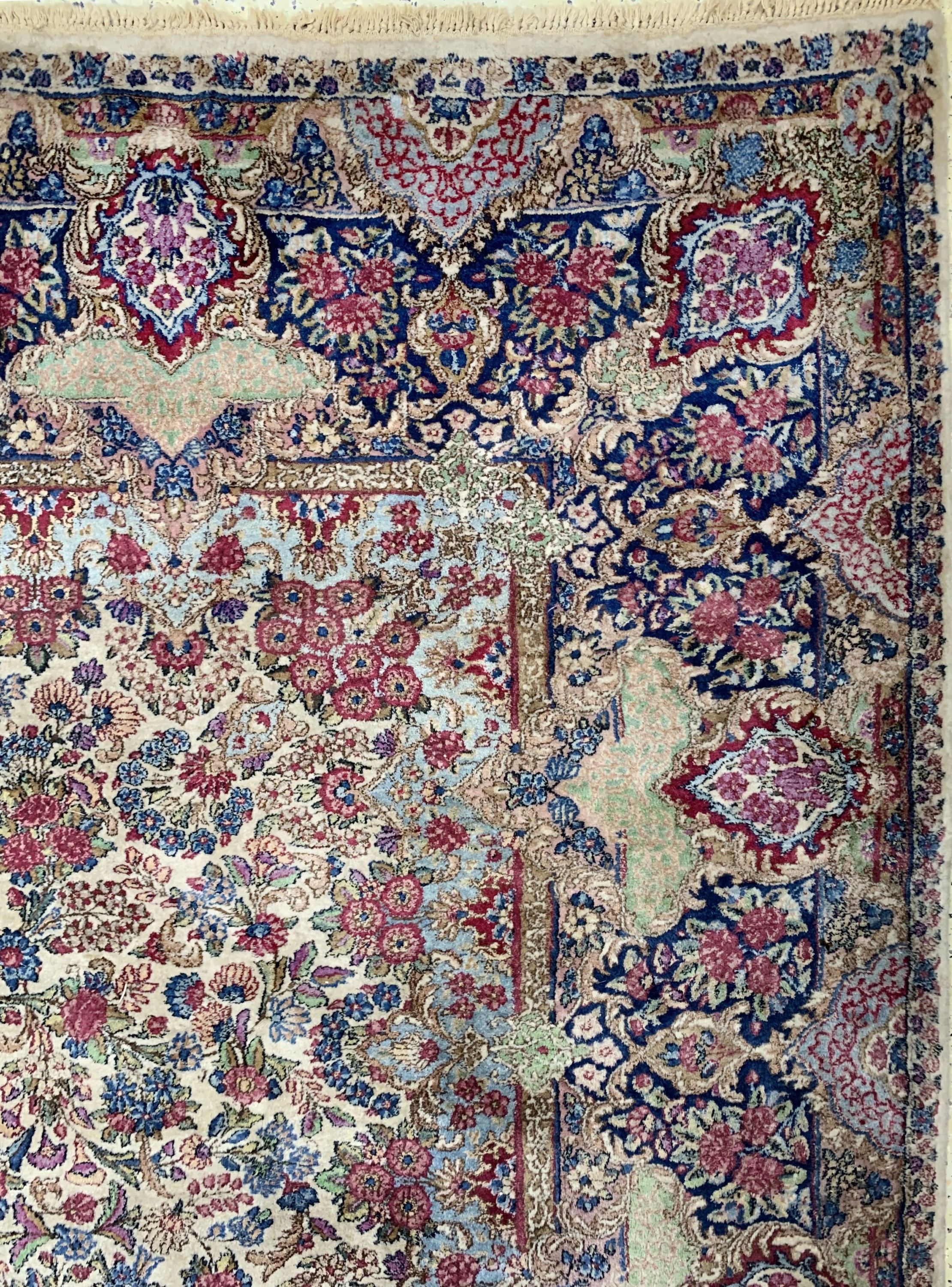 Detail d: Kerman"Lavar"antik, Persien, um 1900, Wolleauf Baumwolle, ca. 350 x 300 cm, Reinigungsbedürftig, EHZ: 2