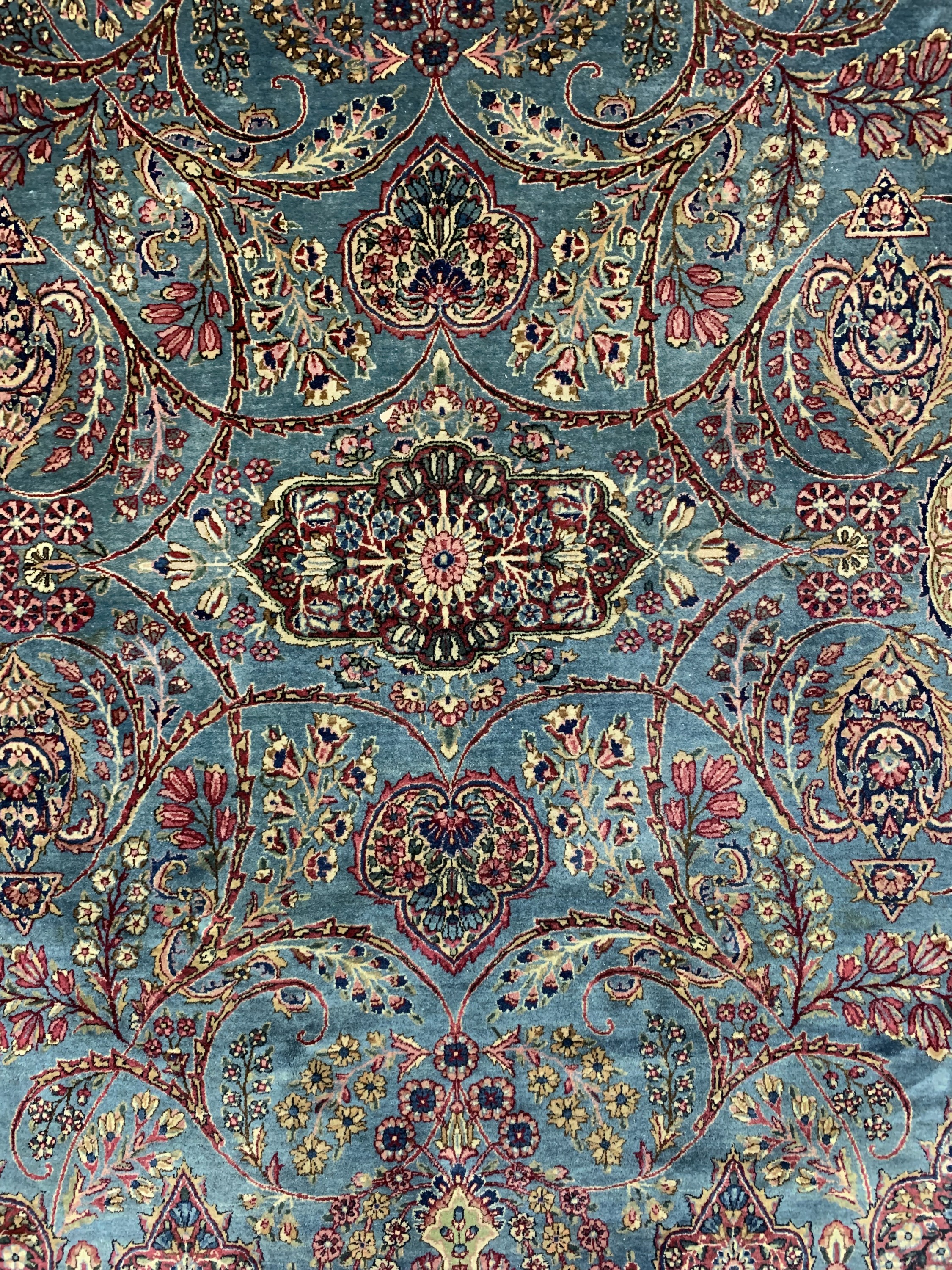 Detail c: Kerman"Lavar"antik, Persien, um 1900, Wolleauf Baumwolle, ca. 360 x 275 cm, EHZ: 2