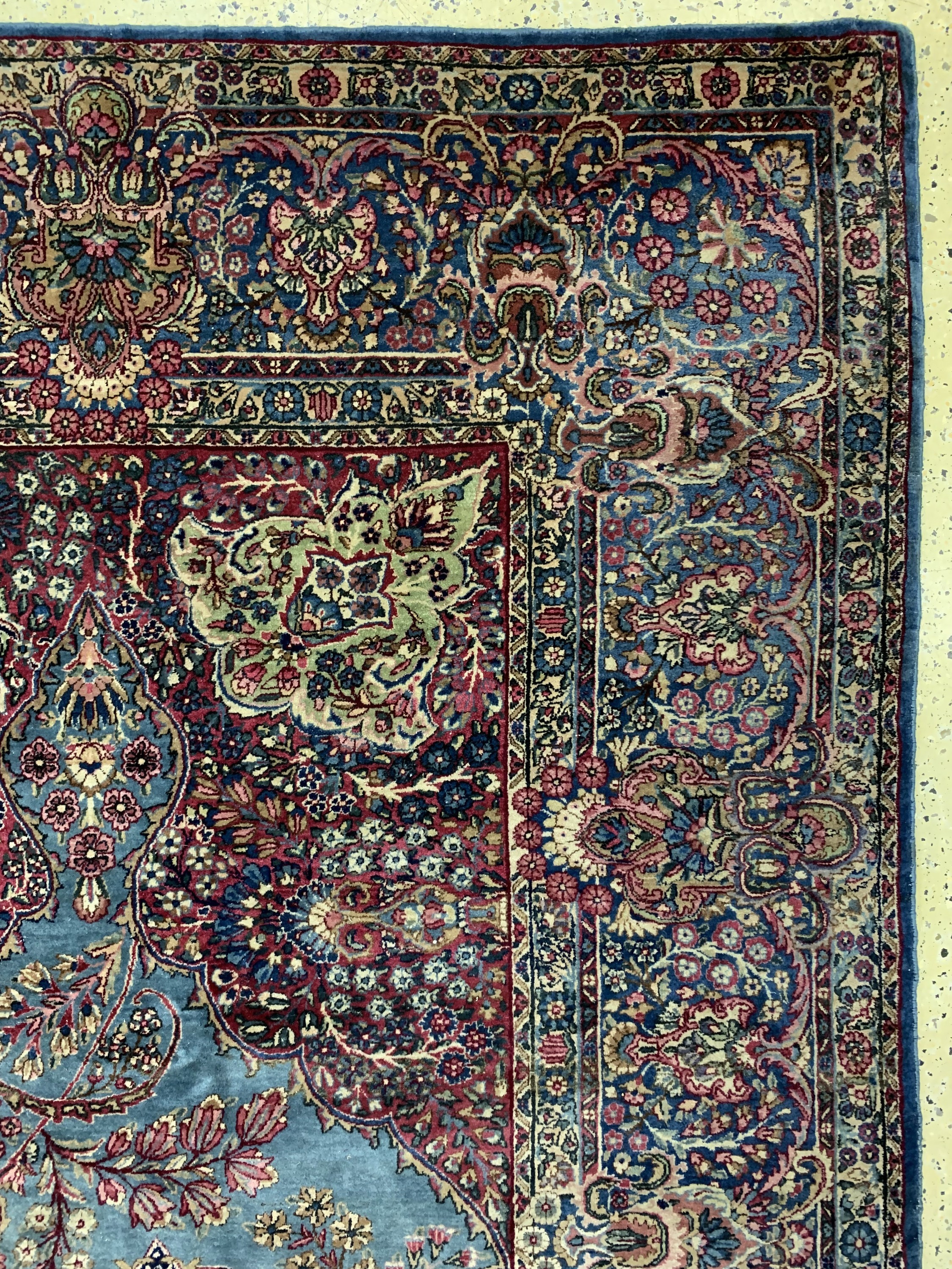 Detail e: Kerman"Lavar"antik, Persien, um 1900, Wolleauf Baumwolle, ca. 360 x 275 cm, EHZ: 2