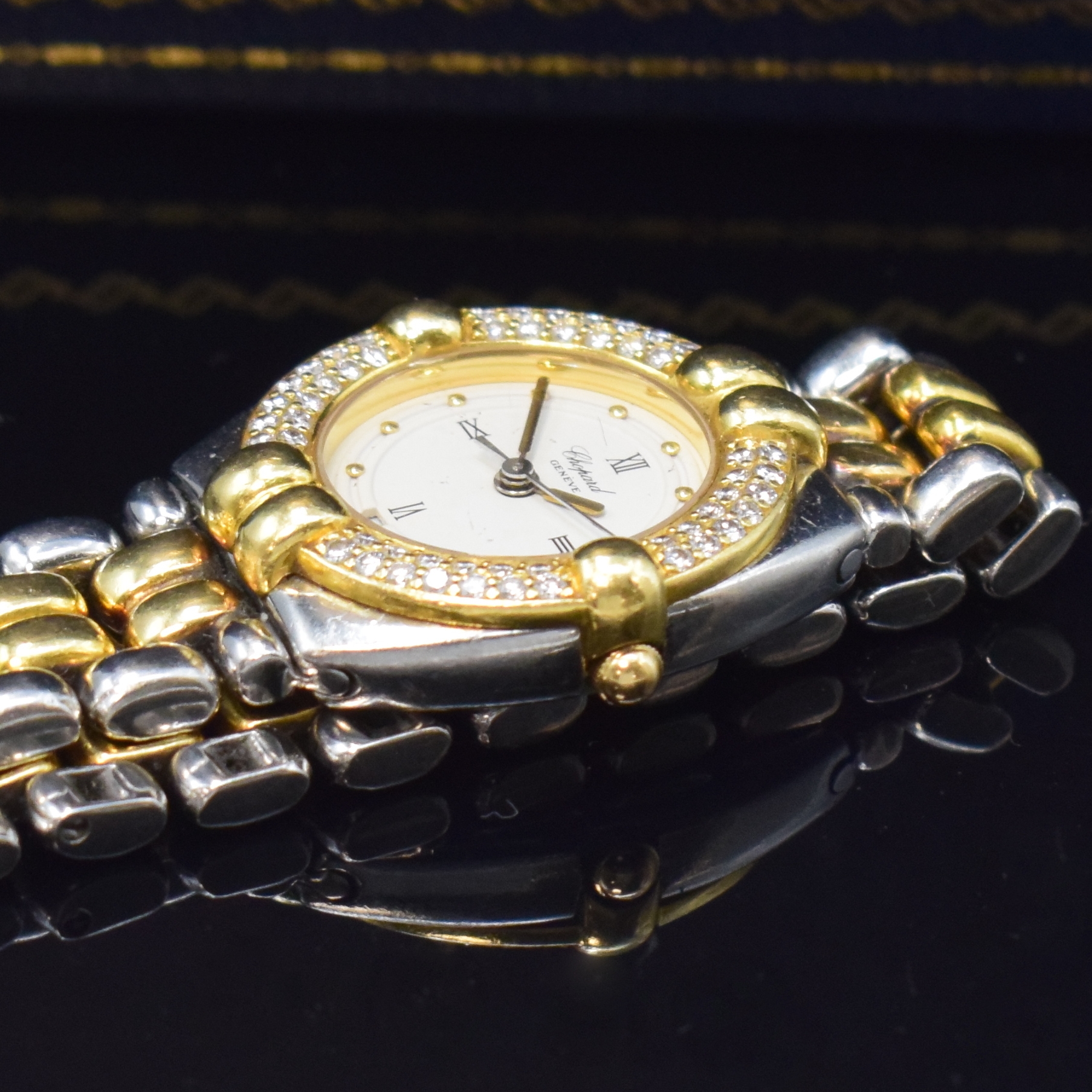 Detail c: CHOPARD Damenarmbanduhr Modellserie Gstaad Referenz 8112, Schweiz um 2000, quarz, Edelstahl/Gold kombiniert inkl. Gliederband m. dopp. Faltschl., ...