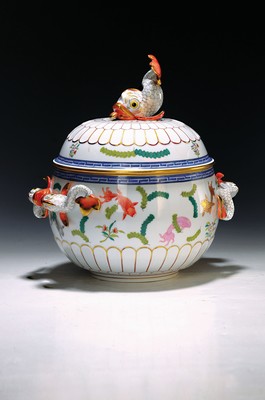 Image Fish tureen with lid, Poissons decor, Herend, Hungary, mid-20th century, porcelain, hand- ...