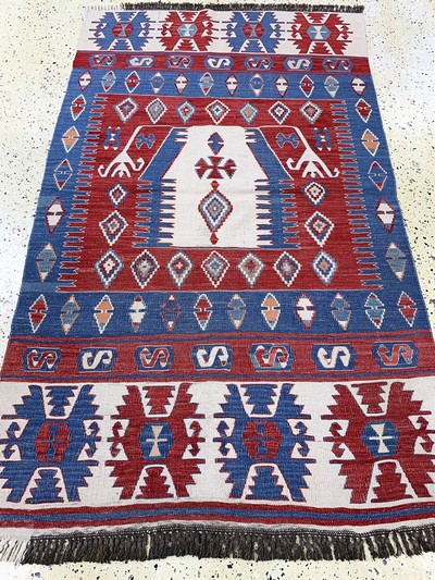 26798776d - Anatol Kilim, Turkey, late 20th century, wool on wool, approx. 190 x 112 cm, condition: ...