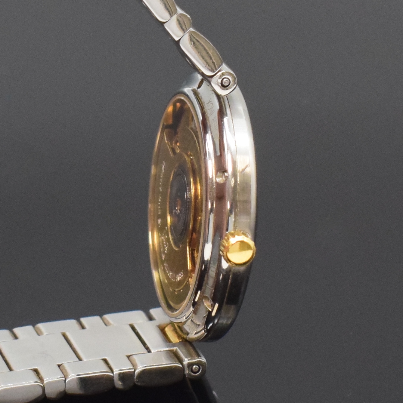 Detail c: BUNZ Designerarmbanduhr in Stahl, Schweiz um 2010, Automatik, beids. vergl. Geh. inkl. orig. Gliederband m. dopp. Faltschl., Boden 6-fach verschr., ...