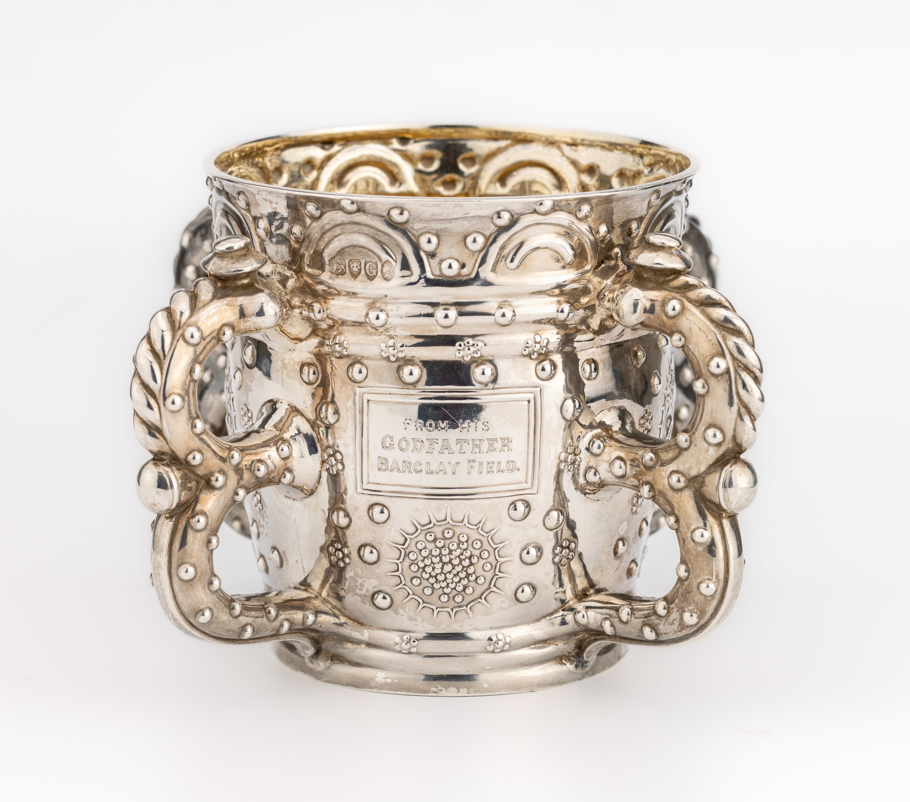 Pokal, England, London 1882, 925er Silber, Meistermarke James Garrards, innen vergoldet, 4 Griffe mit Kordelverzierung, in Kartuschen franz. Lilie, ...