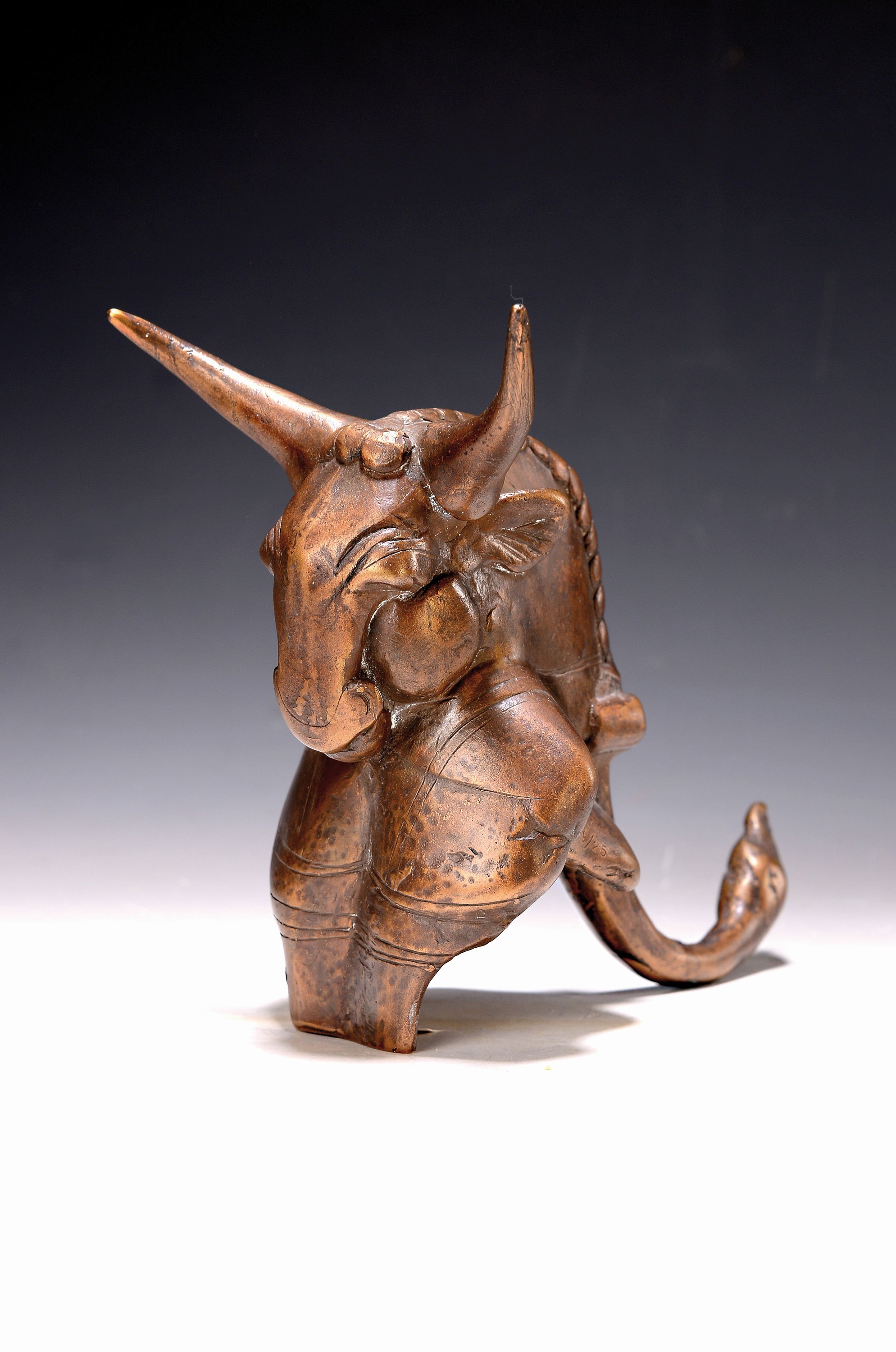 Detail k: Gernot Rumpf, geb. 1941 Kaiserslautern, Stierkopf, Bronze, sign., num. 19/25, H. ca. 19.5cm