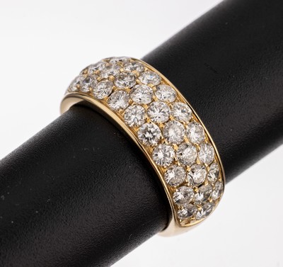 Image 14 kt Gold Brillant-Ring, GG 585/000, hälftig mit Brillanten zus. ca. 2.63 ct ...