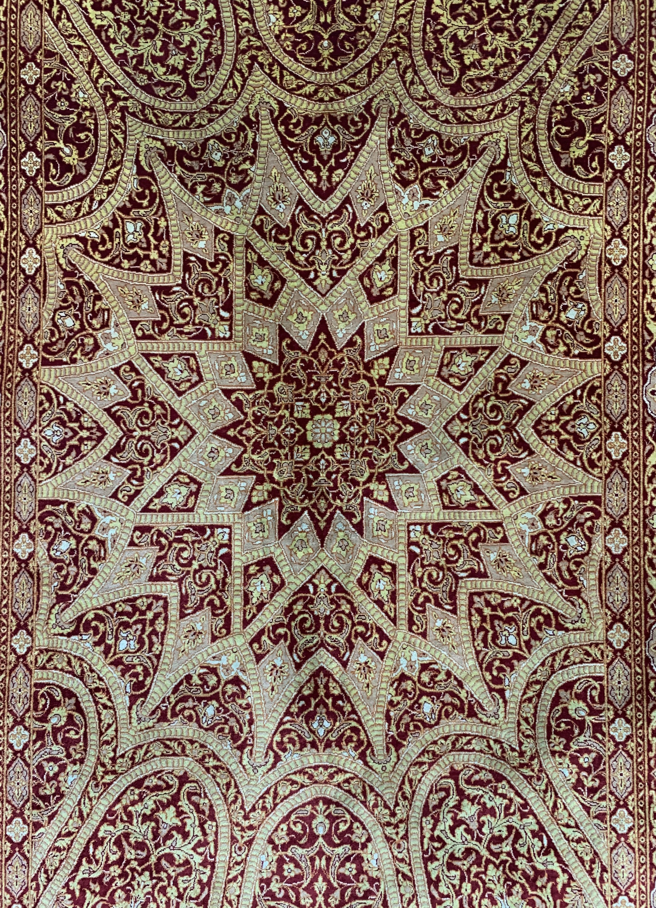 Detail b: Ghom Seide fein, Persien, Ende 20.Jhd, reine Naturseide, ca. 151 x 96 cm, EHZ: 1-2