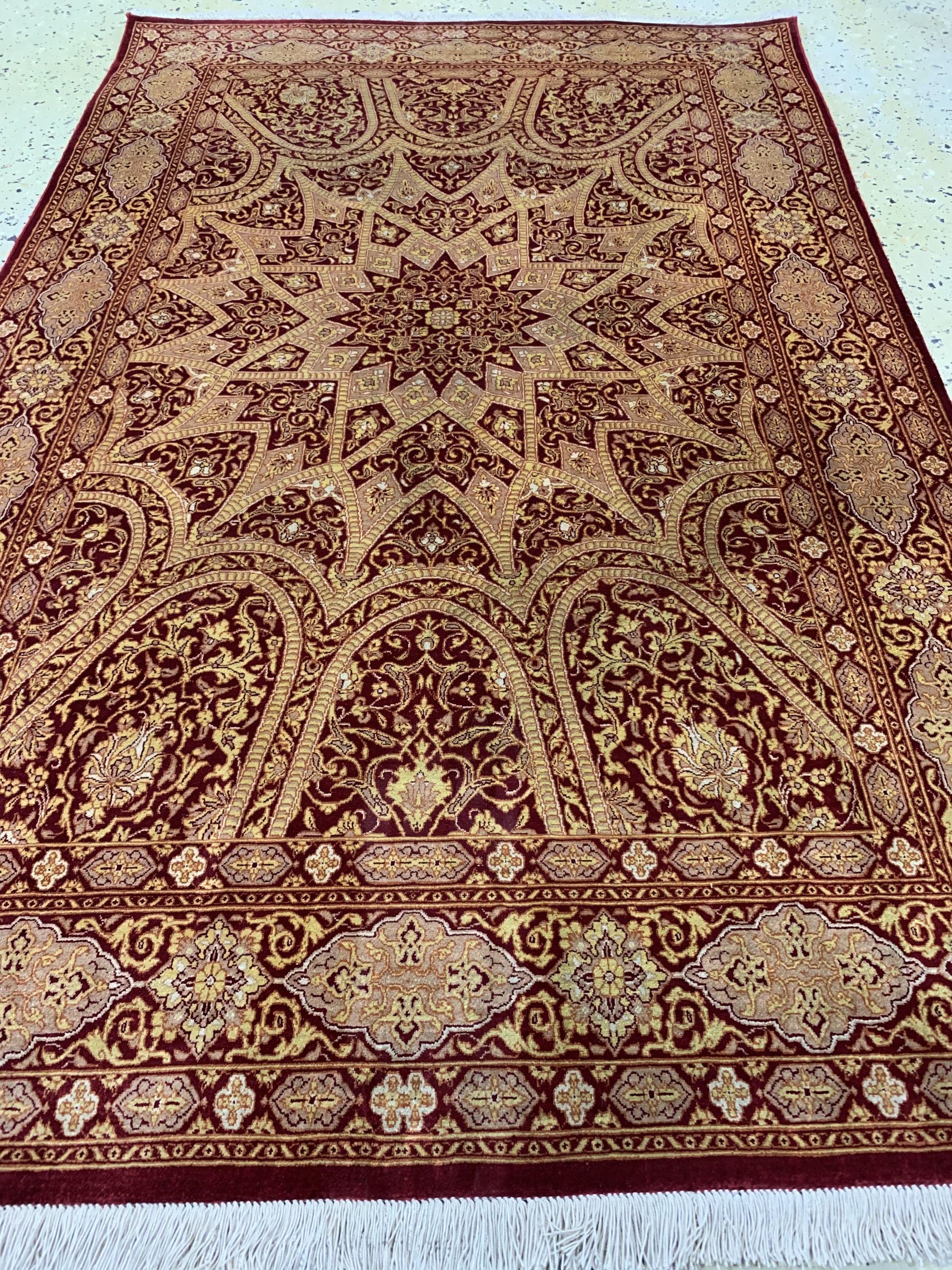 Detail d: Ghom Seide fein, Persien, Ende 20.Jhd, reine Naturseide, ca. 151 x 96 cm, EHZ: 1-2