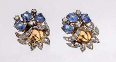 Image Pair of 14 kt gold diamond-sapphire-earrings , 1930/40s, WG/RoseG 585/000 tested, 6 ...