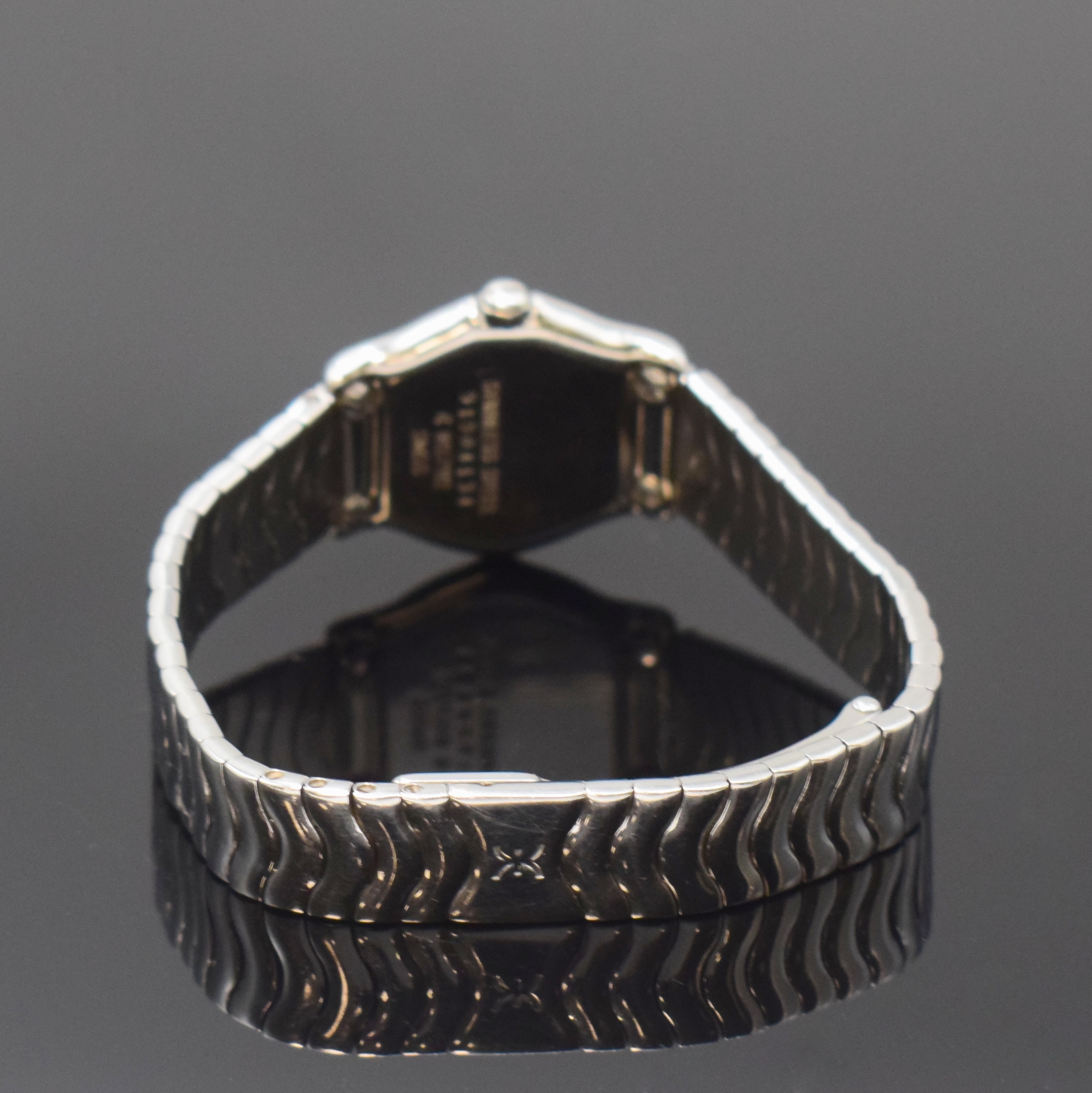 Detail b: EBEL Damenarmbanduhr Classic Sport Lady mit Diamantbesatz Referenz 9157112, Schweiz um 1990, Edelstahlgeh. inkl. Wellengliederband m. Faltschl., ...