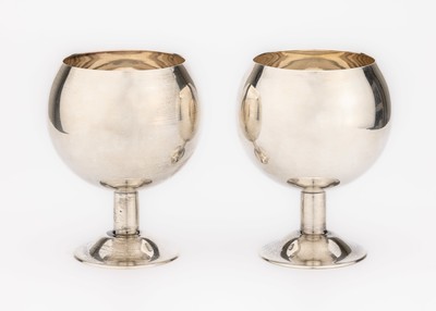 Image 2 cognac snifter , silver 925, approx. 247 g, timeless unpretentious form, h. approx. 11 ...