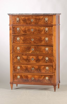 Image High chest of drawers, France, around 1800, walnut sawn veneer, solid sides, 7 drawers, ...