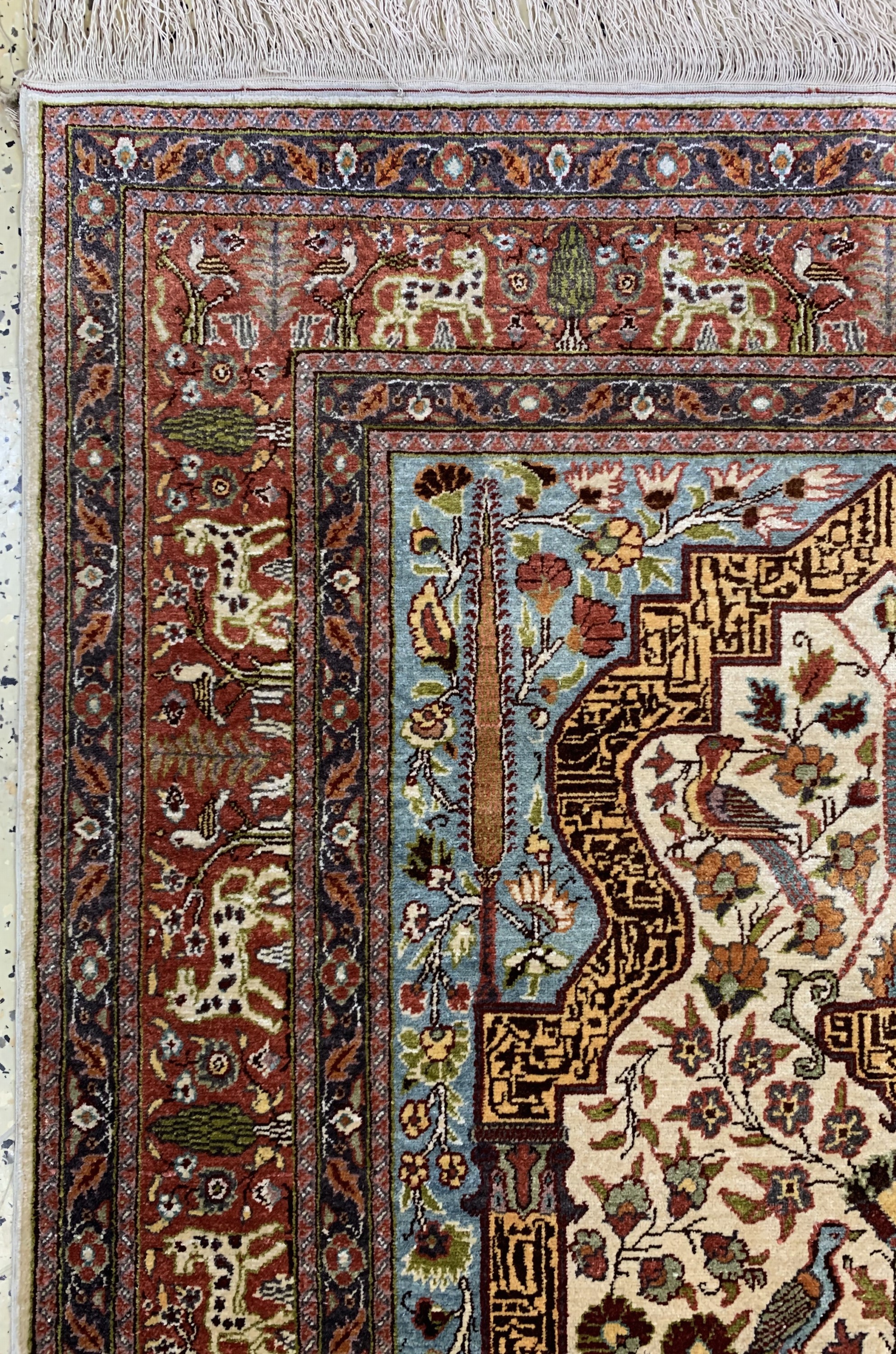 Detail c: Kayseri Seide, Türkei, Anfang 20.Jhd, reineNaturseide, ca. 152 x 102 cm, EHZ: 1-2