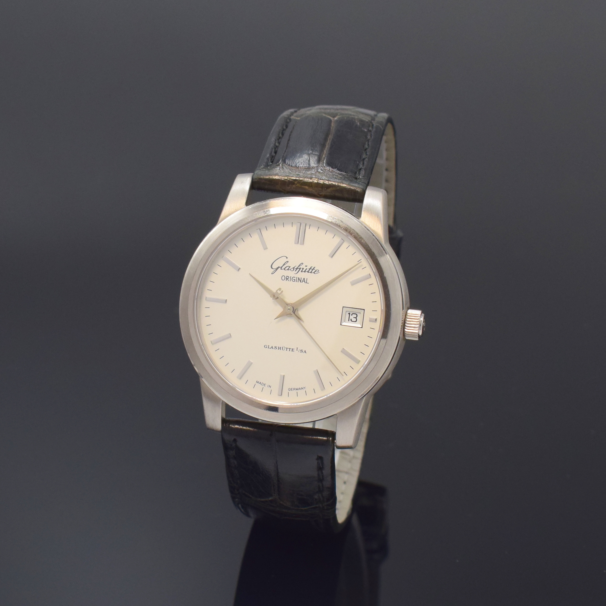 GLASHÜTTE ORIGINAL Senator Herrenarmbanduhr in WG 750/000, Deutschland um 2010, Automatik, beids. vergl. Geh., Boden 5-fach verschr., orig. ...