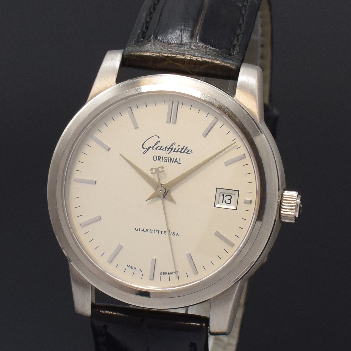 Detail a: GLASHÜTTE ORIGINAL Senator Herrenarmbanduhr in WG 750/000, Deutschland um 2010, Automatik, beids. vergl. Geh., Boden 5-fach verschr., orig. ...
