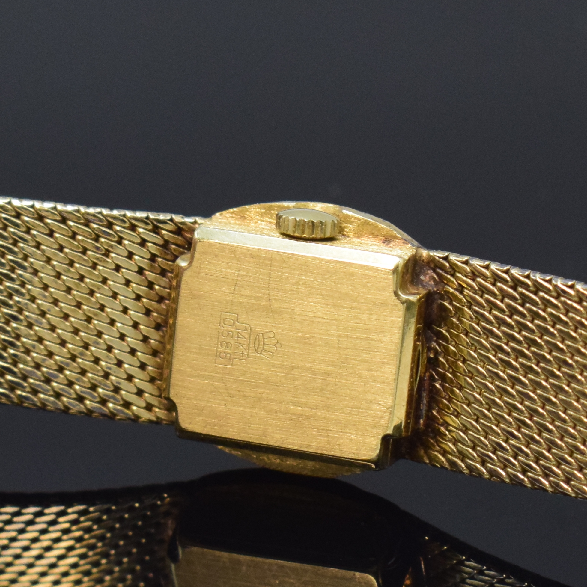 Detail c: BEHA Damengoldbanduhr in GG 585/000, Schweiz um 1970, Handaufzug, Boden aufgedr., vers. strukt. Zifferbl. m. aufgel. Std.-Ind., gold. Zeiger, ...