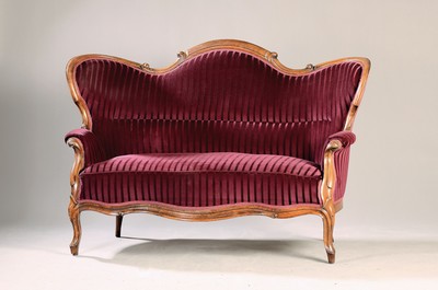 Image Sofa, Louis-Philippe, around 1860, solid walnut, upholstered and covered, double curved, ...