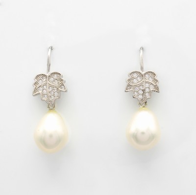 Image 26801744 - Paar Ohrgehänge mit Perlen