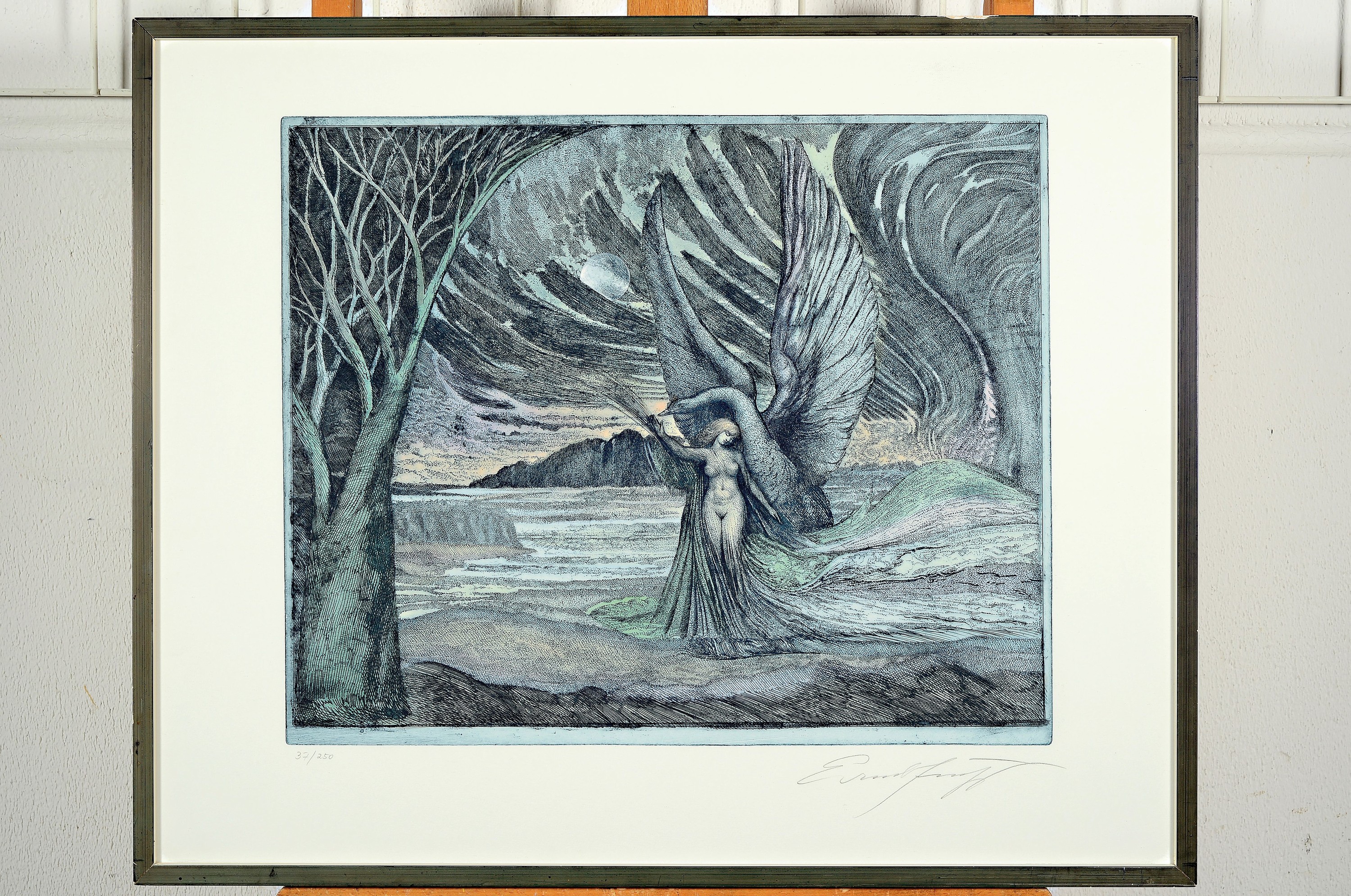 Detail k: Ernst Fuchs, 1930-2015, 2 Farbradierungen, "Leda und der Schwan" Ed. 37/250, unter Glas gerahmt 56x67 cm; ohne Titel, Ed. 112/300, unter ...