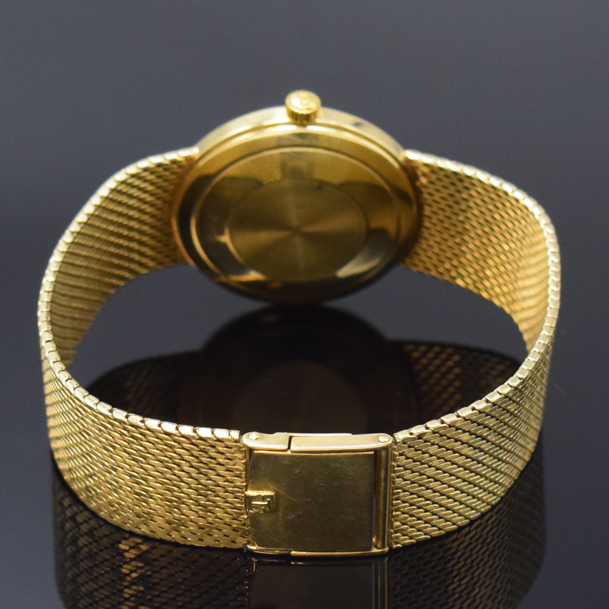 Detail b: TISSOT Herrenarmbanduhr in GG 585/000, Schweiz um 1965, Automatik, Boden aufgedr., vers. Zifferbl. m. gold. Std.-Ind., gold. Zeiger, Kal. 783, 21 ...