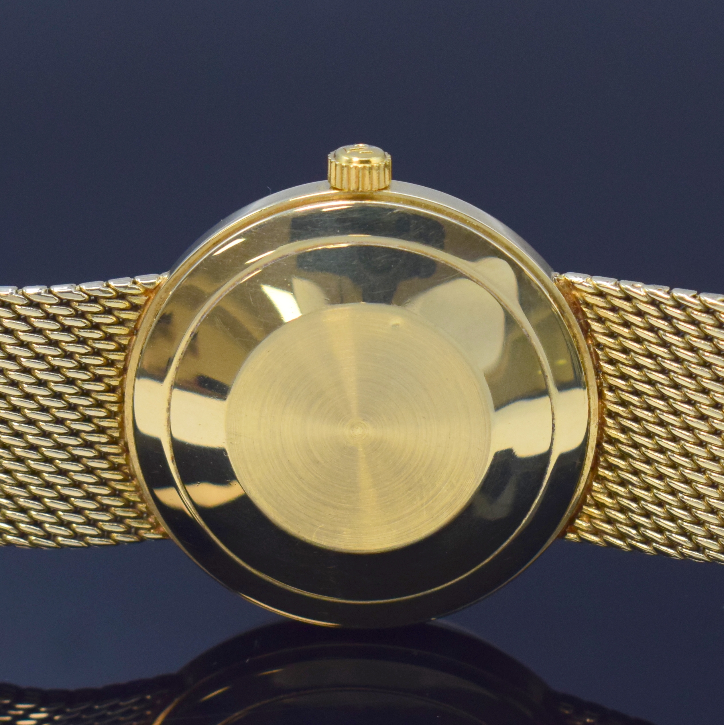 Detail e: TISSOT Herrenarmbanduhr in GG 585/000, Schweiz um 1965, Automatik, Boden aufgedr., vers. Zifferbl. m. gold. Std.-Ind., gold. Zeiger, Kal. 783, 21 ...