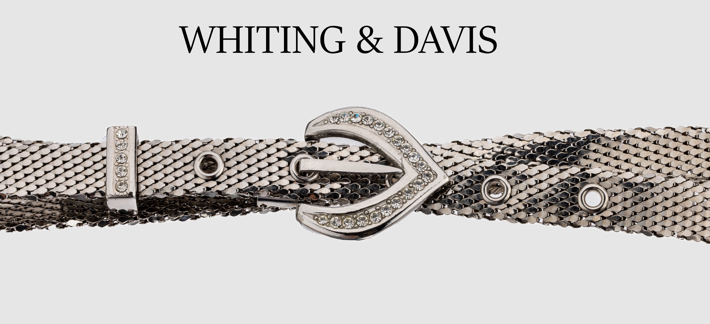 WHITING & DAVIS Gürtel, USA um 1950, Metallrhod., L. ca. 85-96 cm, L. gesamt ca. 107 cm, B. ca. 1.5 cm, Schliesse mit farblosen Strasssteinen, ...