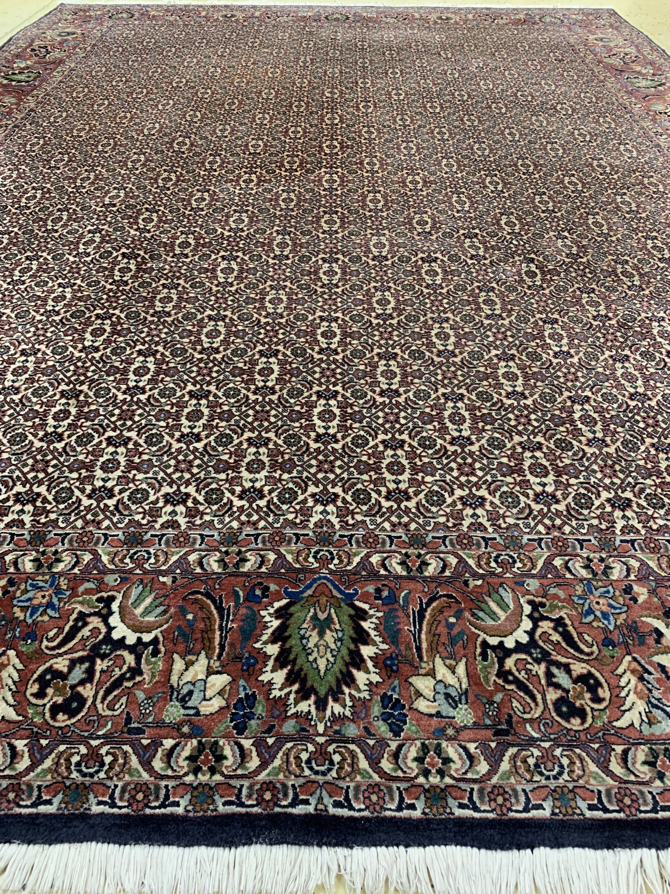 Detail e: Bidjar Kork fein, Persien, Ende 20.Jhd, Korkwolle auf Baumwolle, ca. 333 x 250 cm, reinigungsbedürftig, EHZ: 2