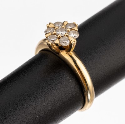 Image 14 kt Gold Brillant-Ring, GG 585/000, blütenförm. Ringkopf mit 7 Brillanten ...