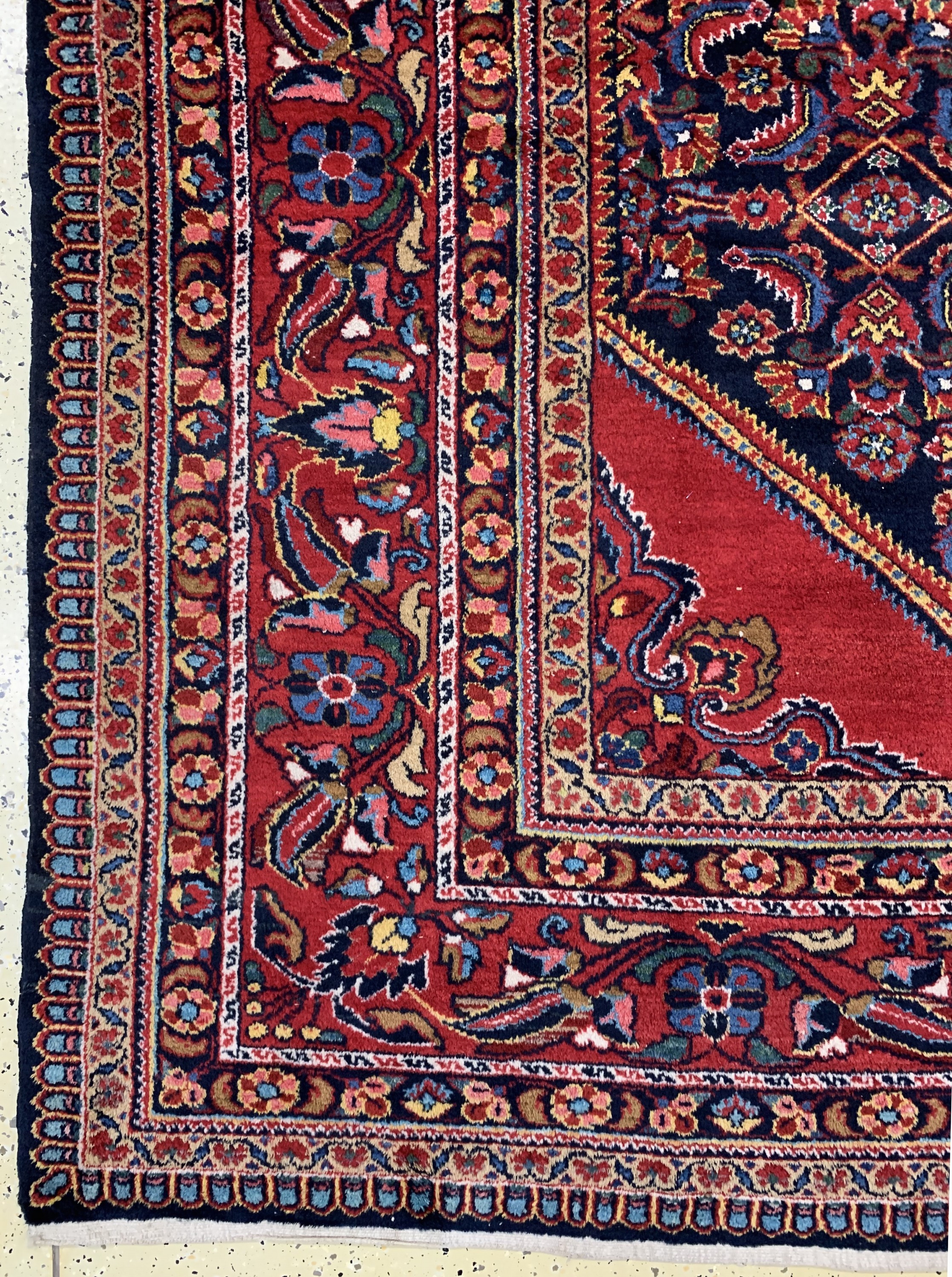Detail b: Lilian, Persien, Mitte 20.Jhd, Wolle auf Baumwolle, ca. 370 x 280 cm, EHZ: 2