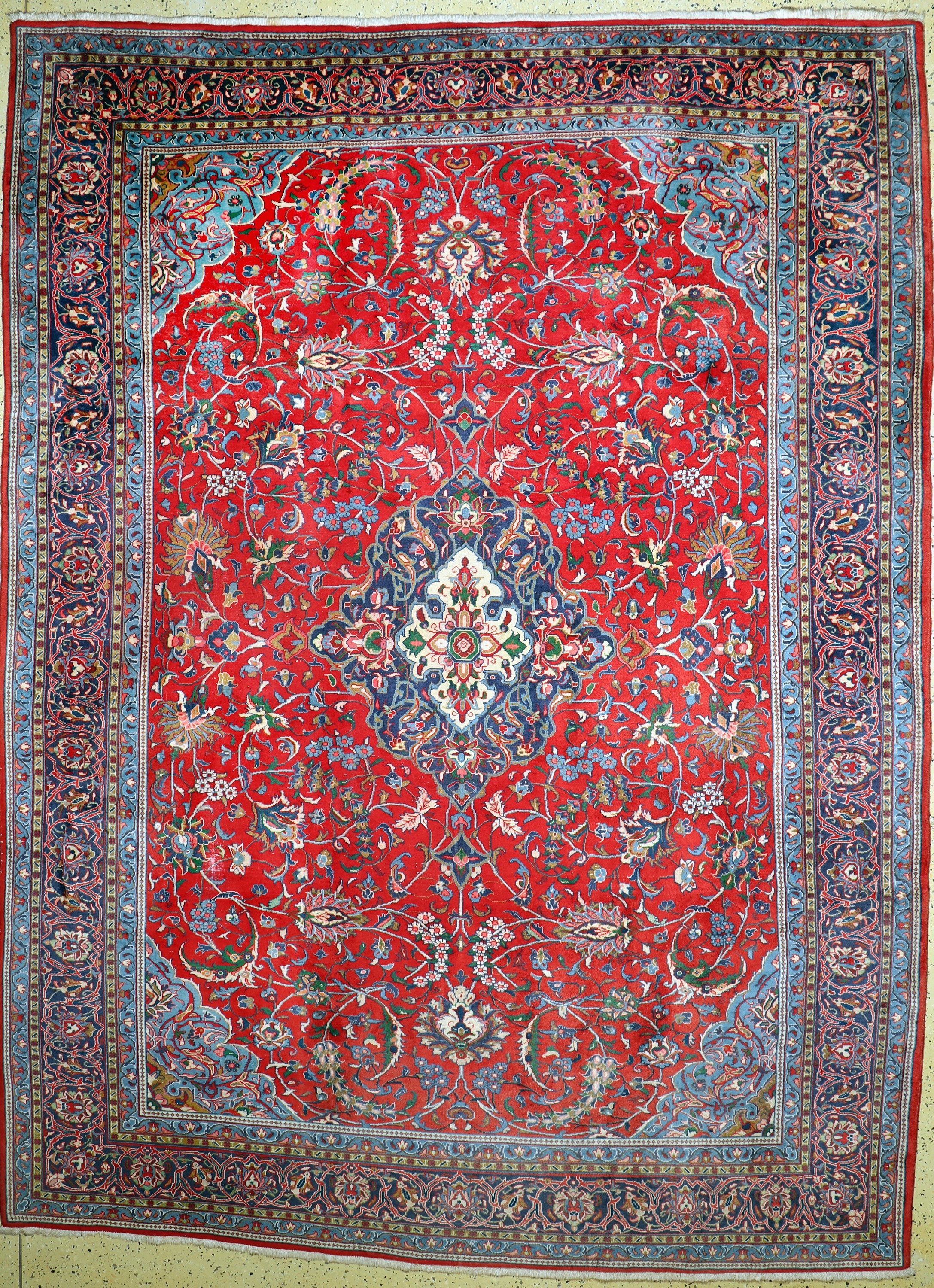 Sarogh, Persien, Mitte 20.Jhd, Wolle auf Baumwolle, ca. 363 x 265 cm, EHZ: 3