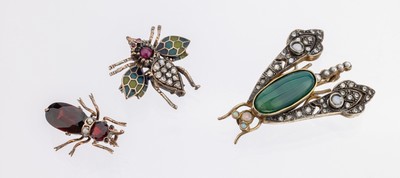 Image Lot 3 brooches "insects" 1900-1930 , silver,different semi-precious stones, ...