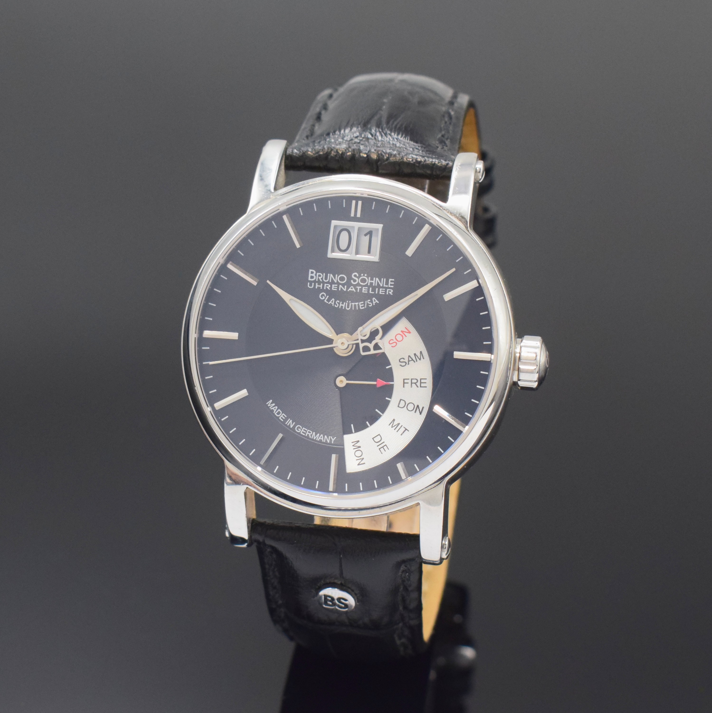 BRUNO SÖHNLE Pesaro Herrenarmbanduhr in Stahl Referenz 1073, Deutschland um 2015, quarz, beids. vergl. Geh., orig. Lederband m. dopp. Faltschl., ...