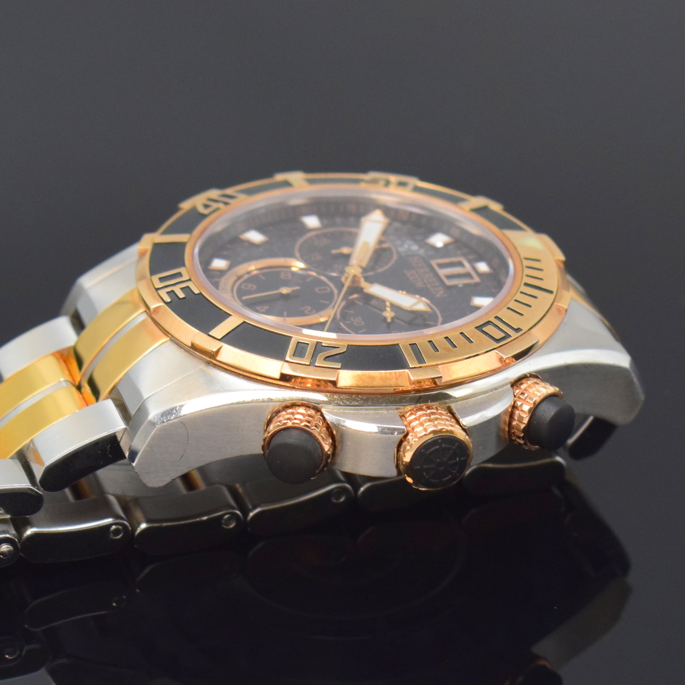Detail c: MICHEL HERBELIN Herrenchronograph Newport Trophy Referenz 36690, Frankreich/Schweiz um 2015, quarz, z. T. verg. Edelstahlgeh. inkl. orig. Gliederband ...
