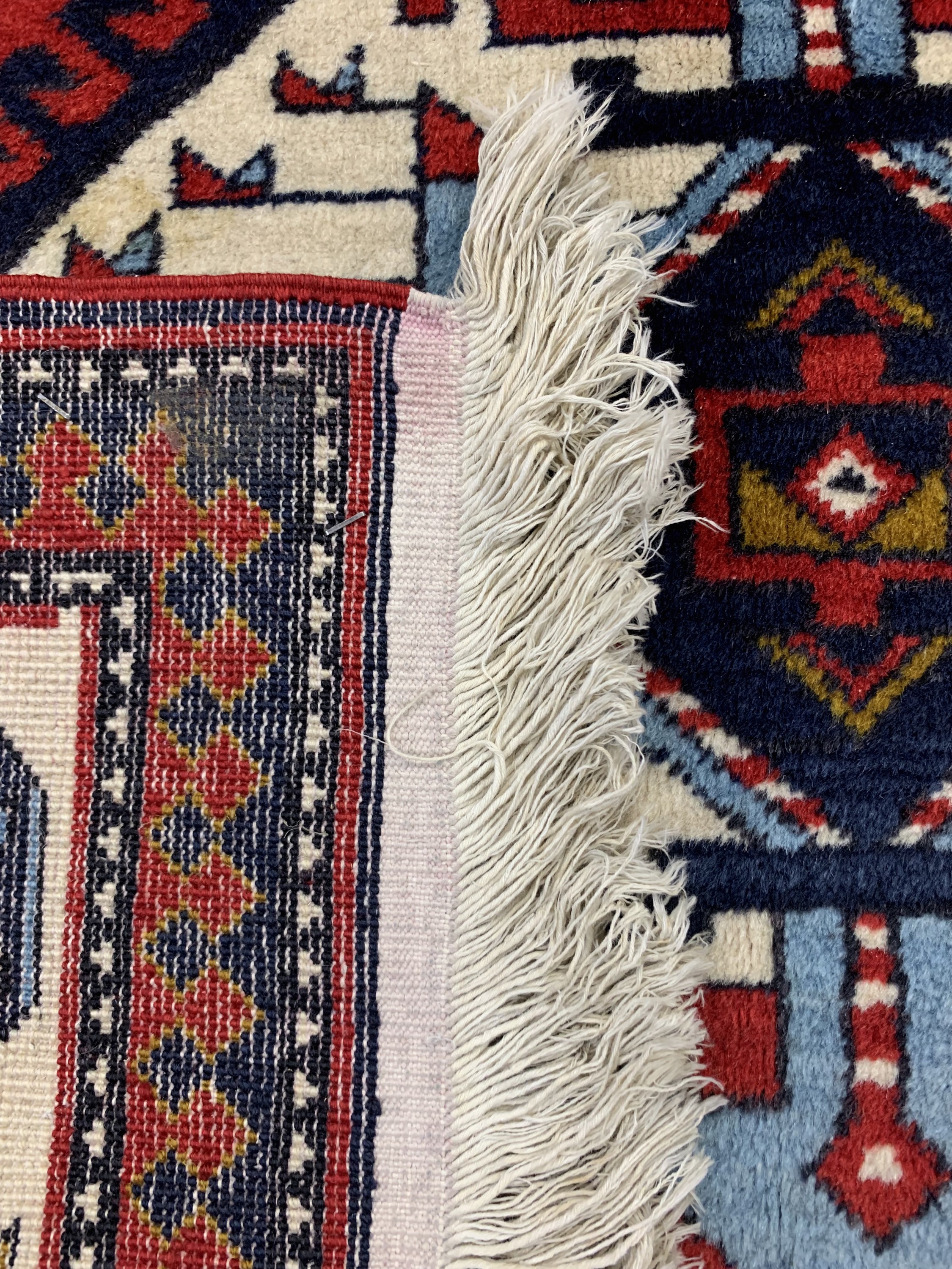 Detail d: Eriwan, Rußland, Mitte 20.Jhd, Wolle auf Baumwolle, ca. 203 x 134 cm, EHZ: 2