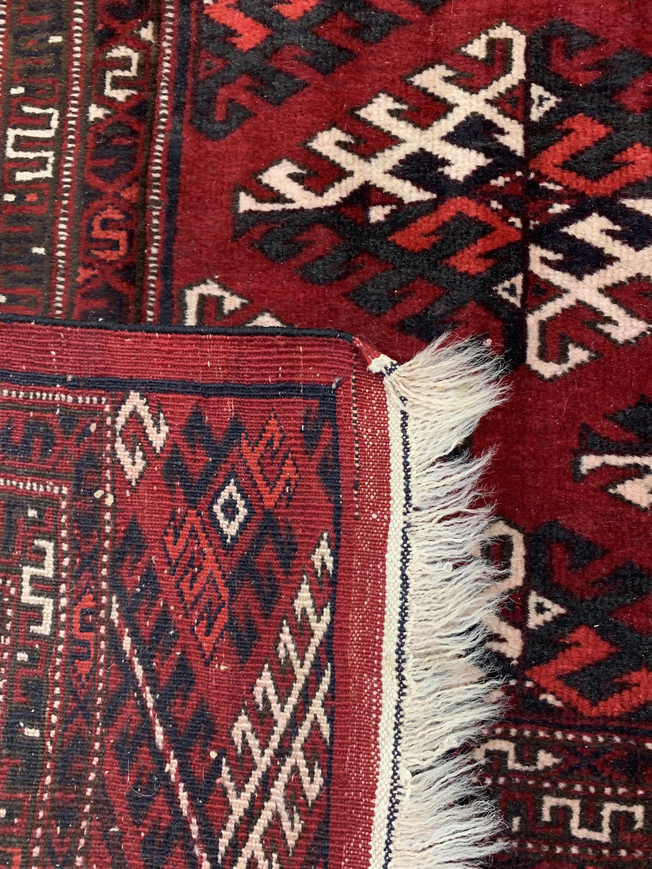 Detail f: Hauptteppich, Turkmenistan, Mitte 20.Jhd, Wolle auf Wolle, ca. 308 x 191 cm, EHZ: 2