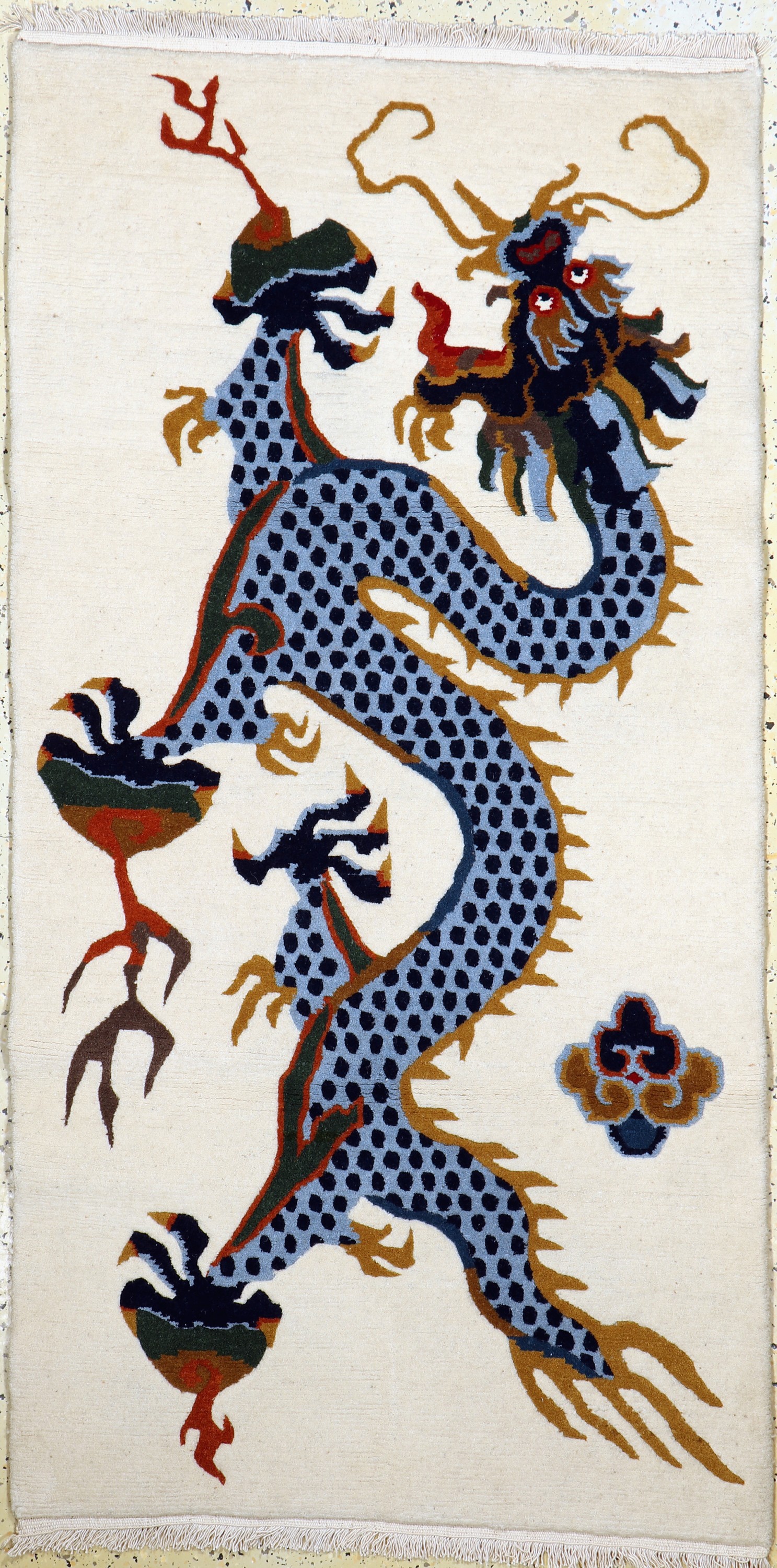 Nepal"Drachen-Teppich", Ende 20.Jhd, Wolle auf Baumwolle, ca. 175 x 90 cm, EHZ: 2