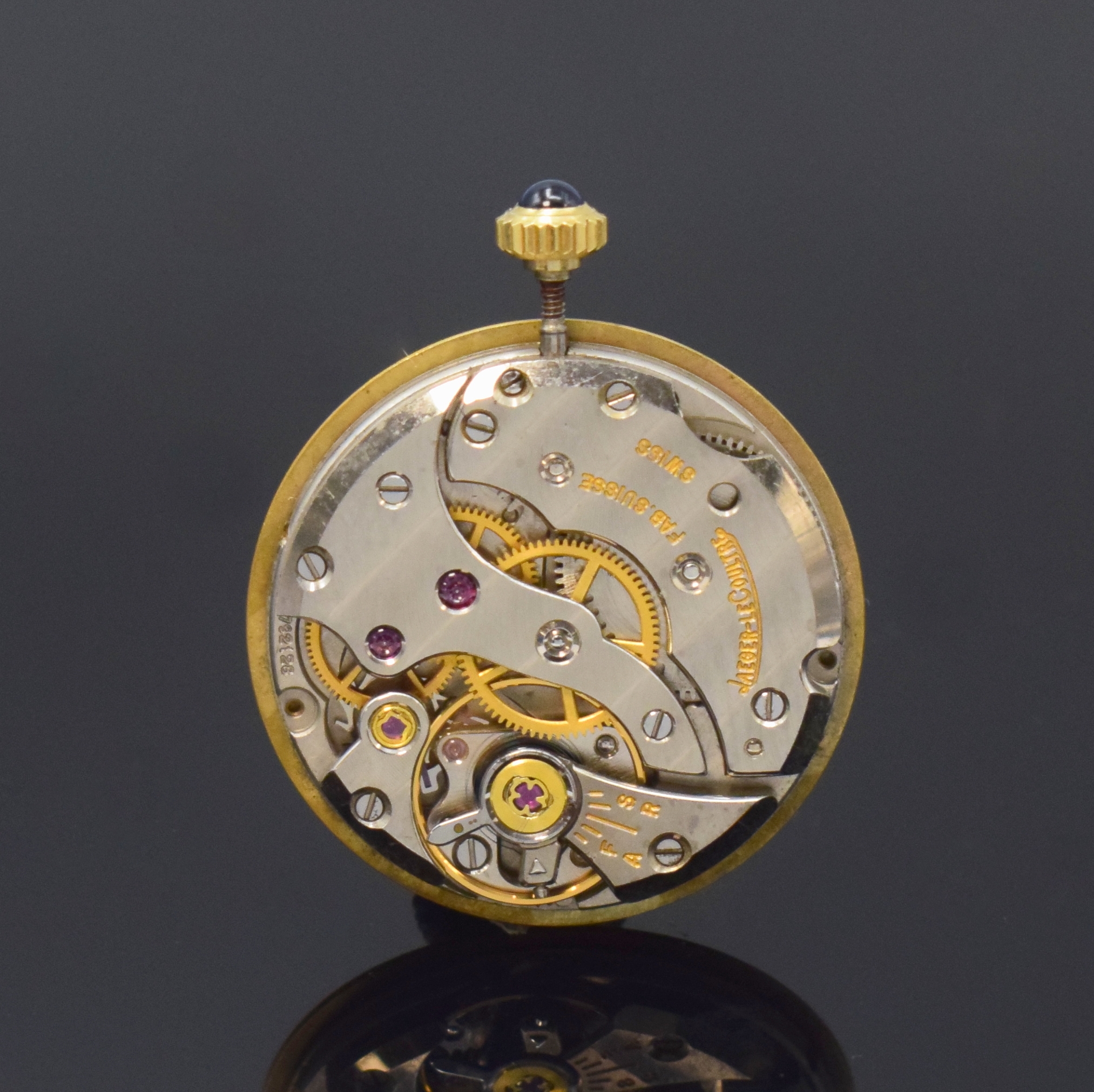 Detail d: LeCOULTRE Damenarmbanduhr in GG 750/000, Schweiz um 1960, Handaufzug, Boden 4-fach verschr., Schmuckkrone, rest. Zifferbl. m. 4 gelben Saphir-Ind., ...