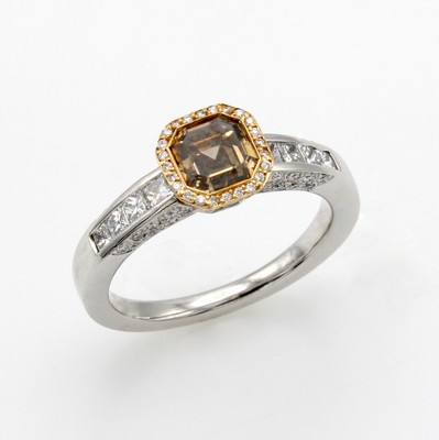 Image Ring mit Brillanten und Diamanten, Platin 950/000 u. RG 750/000, 1 Diam. ca. 1.12 ct ...