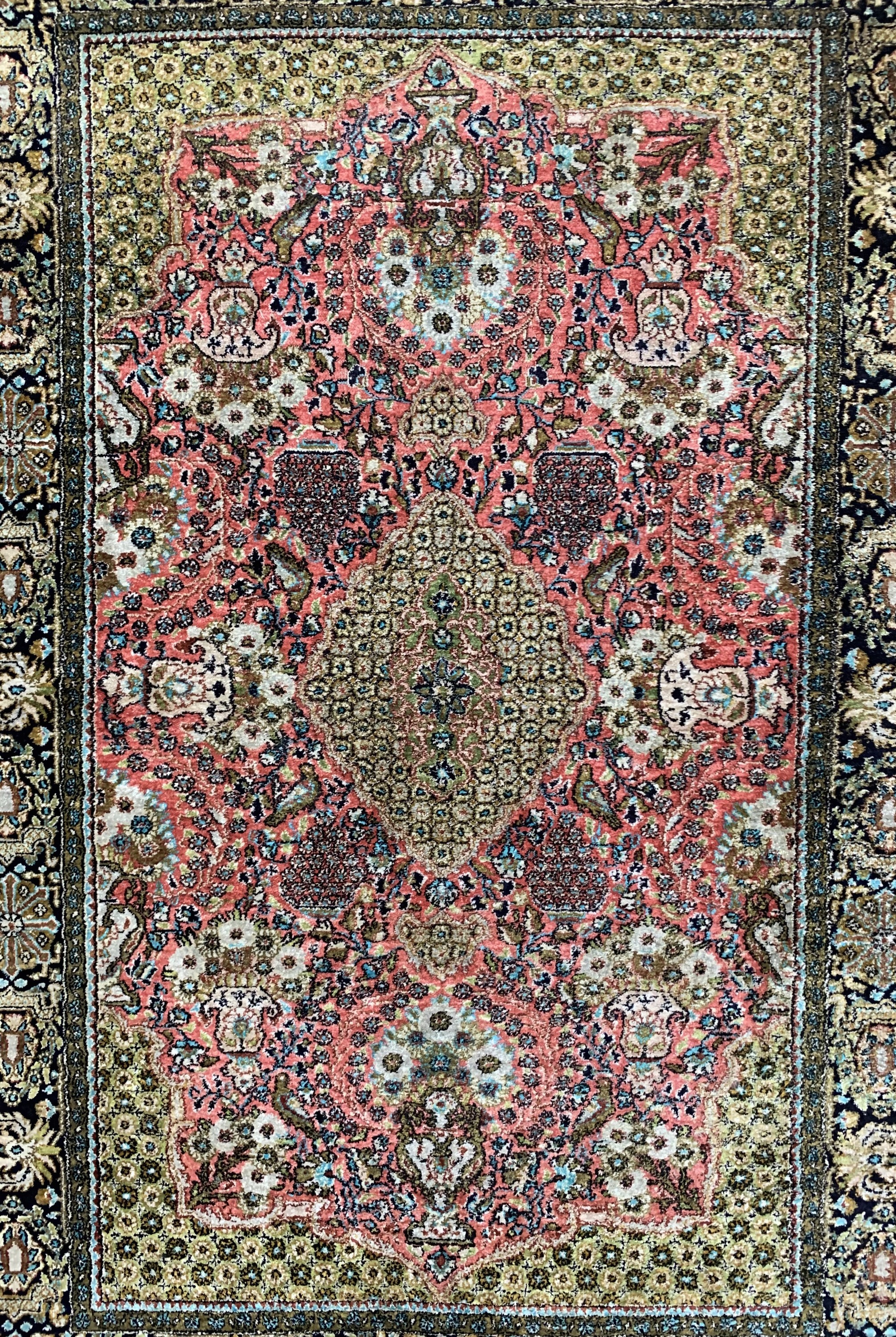 Detail a: 1 Paar Ghom Seide, Persien, ca. 50 Jahre, reine Naturseide, ca. 161 x 108 cm, EHZ: 3-4, Wasserschaden