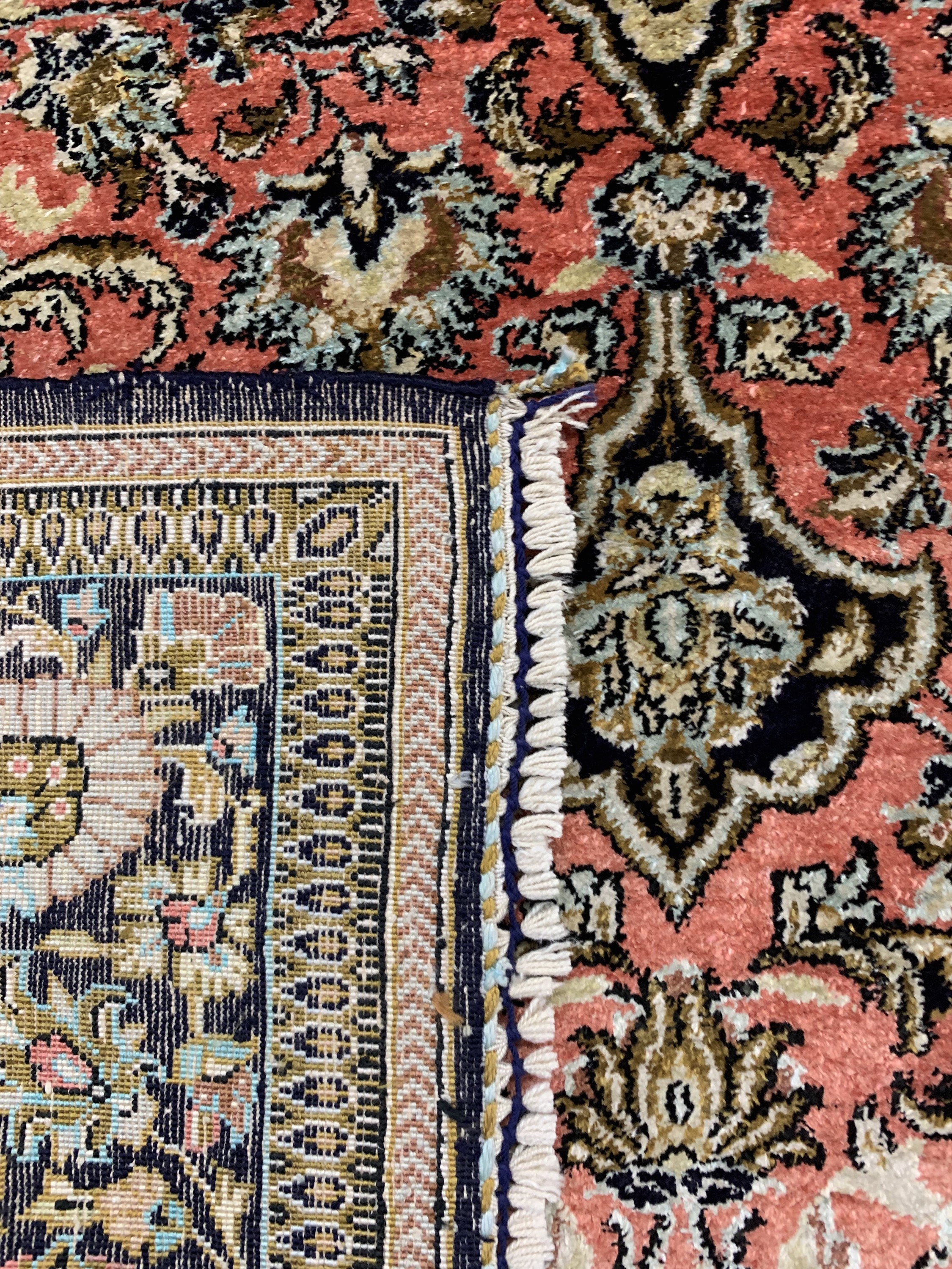 Detail d: Ghom Seide, Persien, ca. 50 Jahre, reine Naturseide, ca. 153 x 103 cm, EHZ: 3