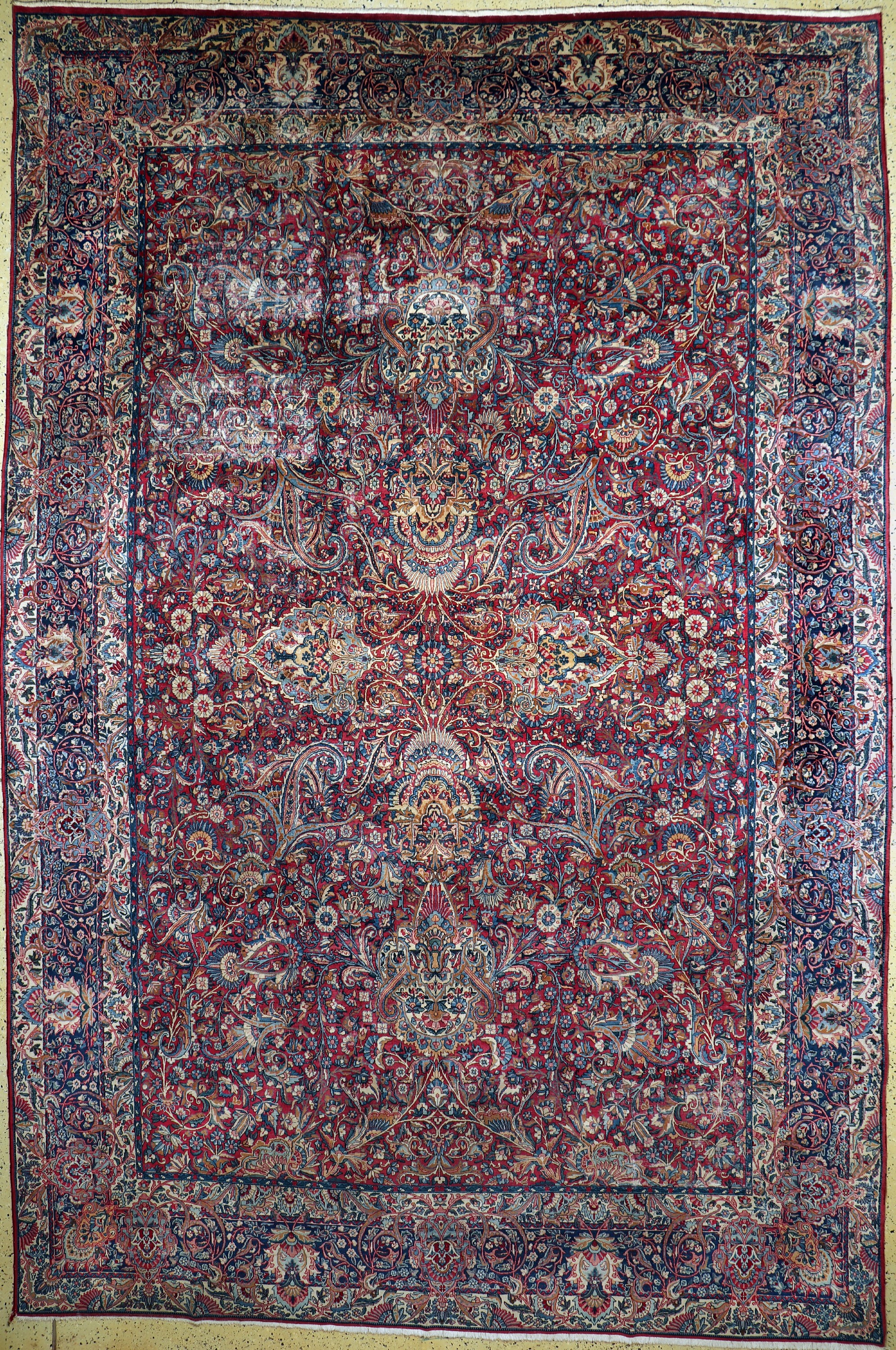 Kerman Lawar fein, Persien, Mitte 20.Jhd, Korkwolle auf Baumwolle, ca. 448 x 298 cm, EHZ: 3