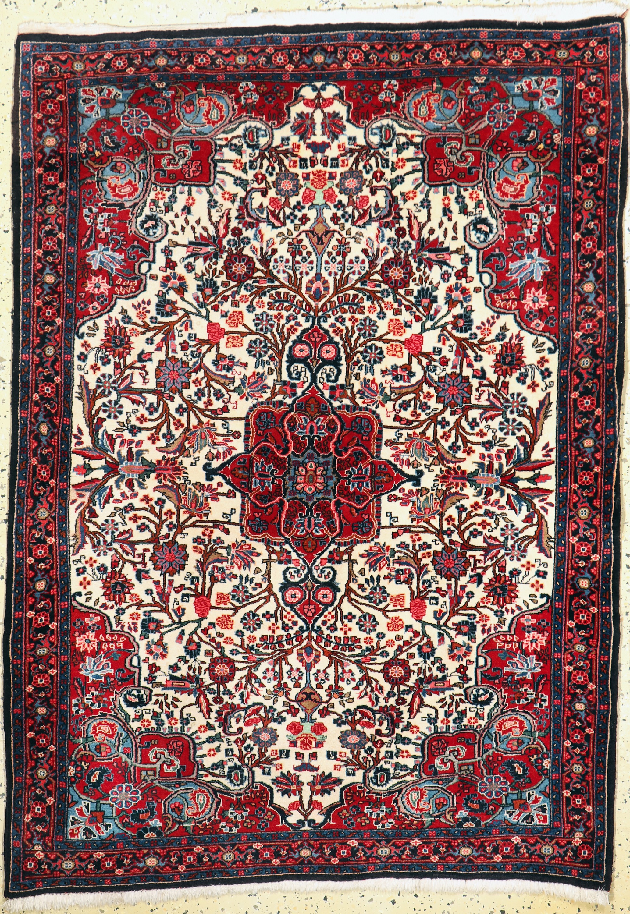 Rosenbidjar Kork fein, Persien, Ende 20.Jhd, Korkwolle auf Baumwolle, ca. 160 x 115cm, EHZ: 2