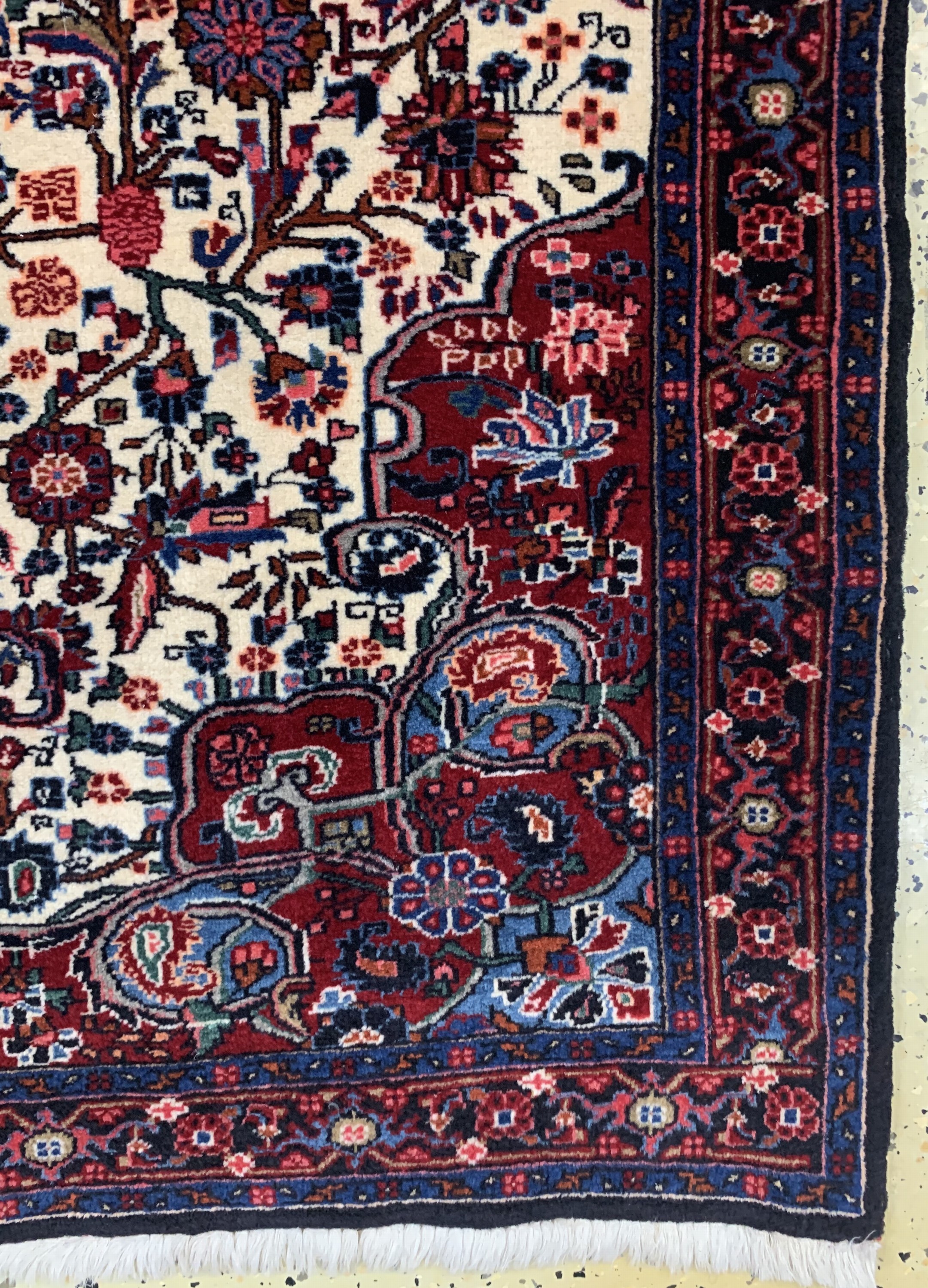 Detail a: Rosenbidjar Kork fein, Persien, Ende 20.Jhd, Korkwolle auf Baumwolle, ca. 160 x 115cm, EHZ: 2