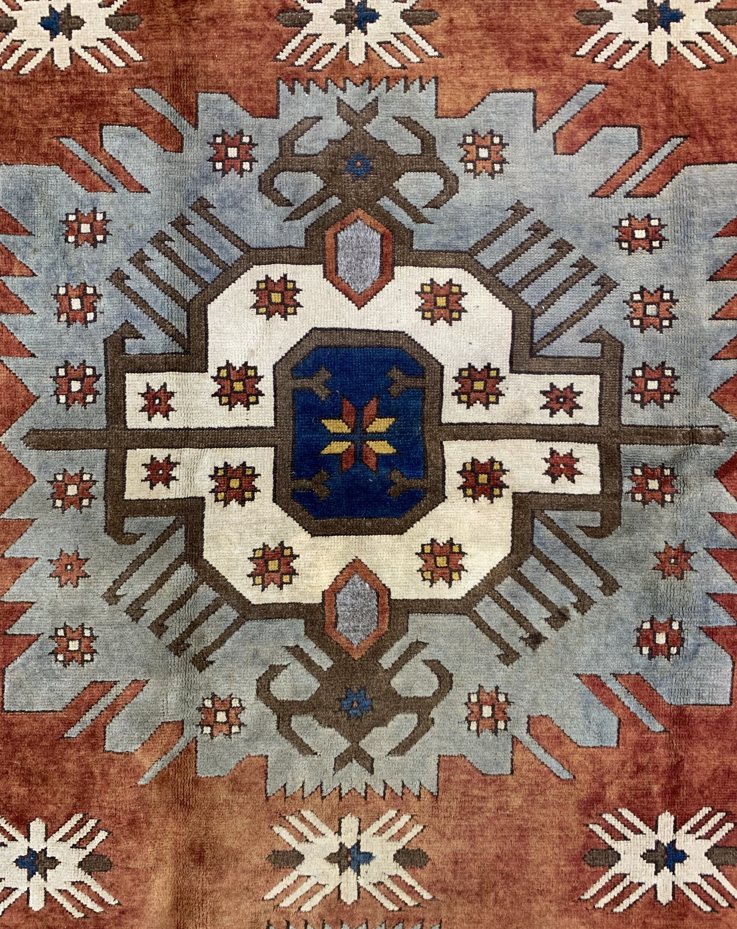 Detail c: Kars-Kazak, Türkei, Mitte 20.Jhd, Wolle aufWolle, ca. 370 x 245 cm, EHZ: 2-3
