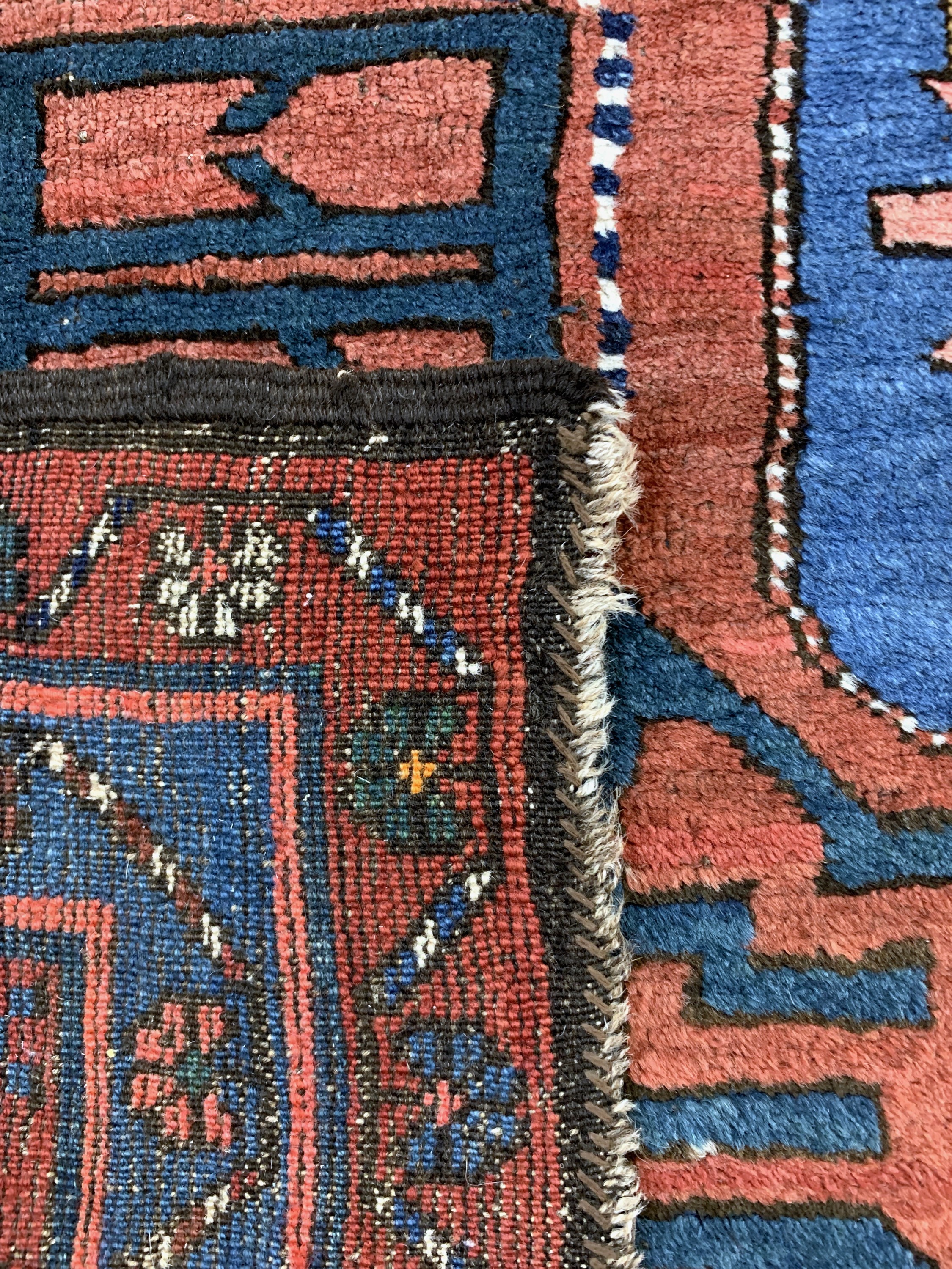 Detail e: Armenischer Kazak antik, Kaukasus, um 1900,Wolle auf Wolle, ca. 210 x 142 cm, EHZ: 2-3