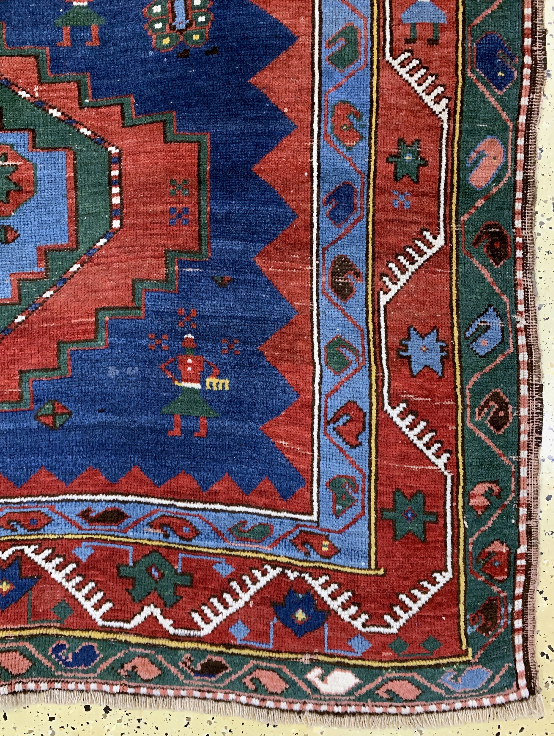 Detail a: Antiker Kazak, Kaukasus, um 1900, Wolle aufWolle, ca. 220 x 153 cm, EHZ: 3-4