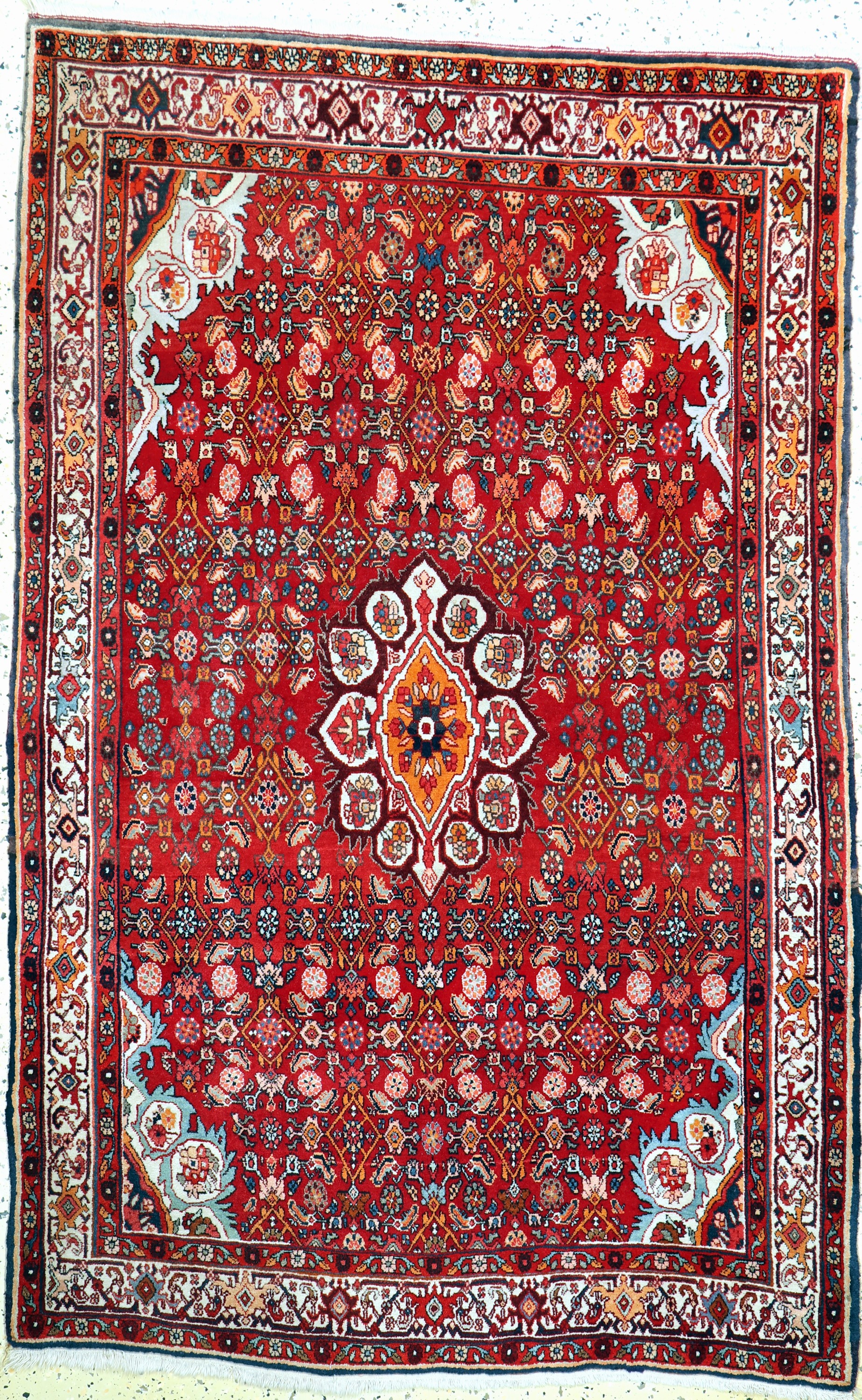 Bidjar, Persien, Mitte 20.Jhd, Wolle auf Baumwolle, ca. 180 x 116 cm, EHZ: 2
