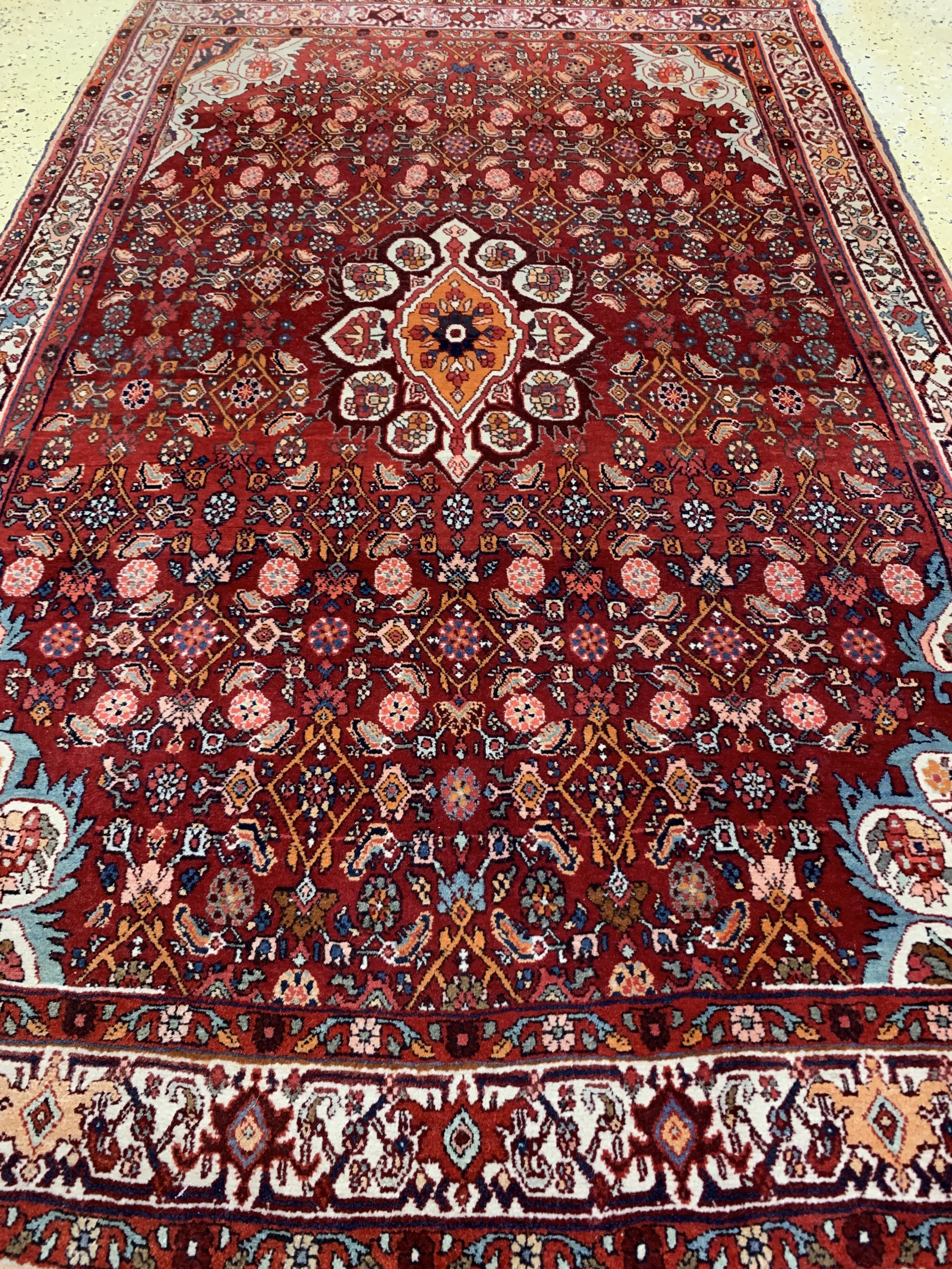 Detail c: Bidjar, Persien, Mitte 20.Jhd, Wolle auf Baumwolle, ca. 180 x 116 cm, EHZ: 2