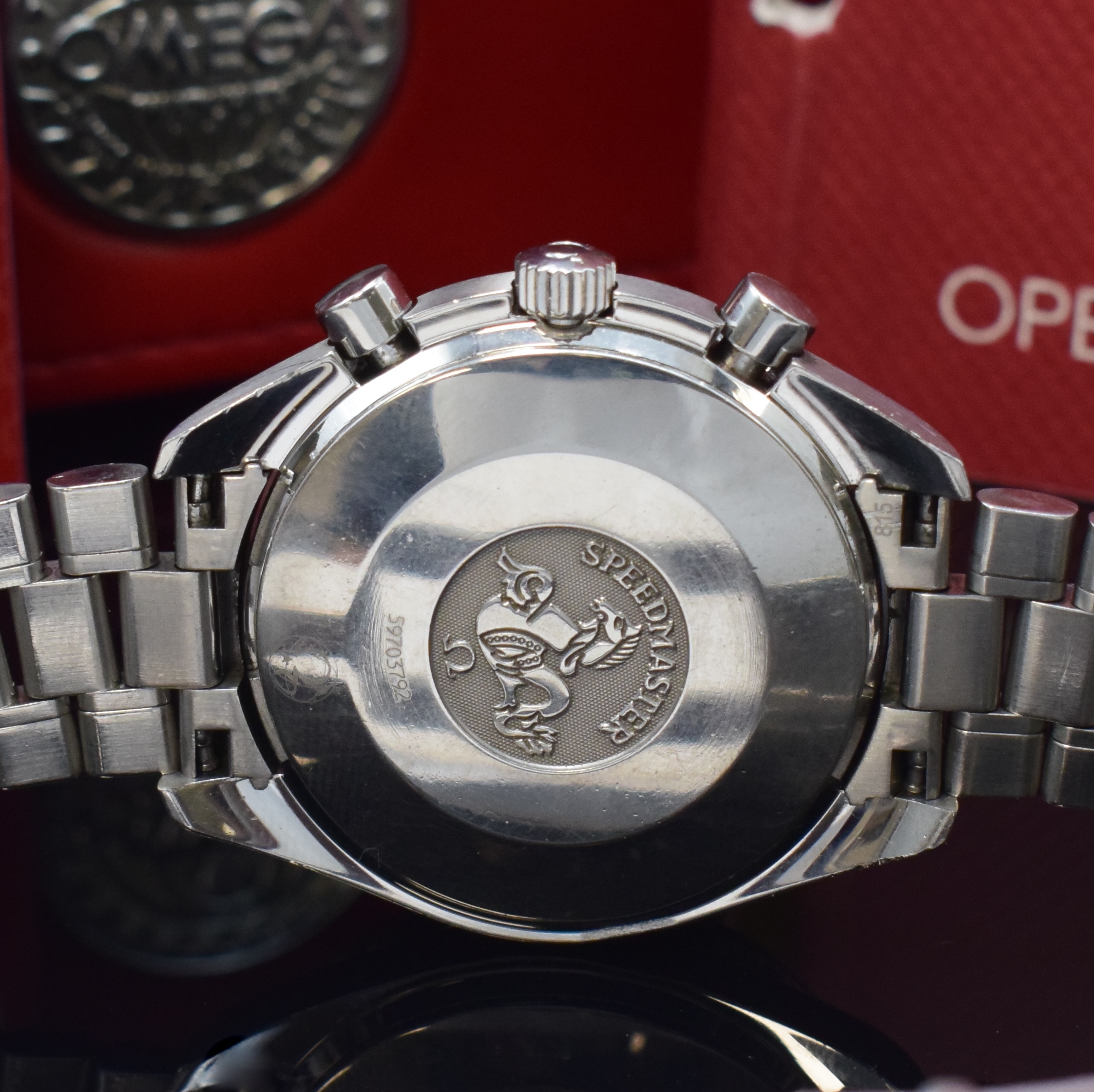 Detail d: OMEGA Speedmaster Armbandchronograph Referenz 3539.50.00, Automatik, Edelstahlgeh. inkl. orig. Gliederband m. Faltschl., schwarze ...